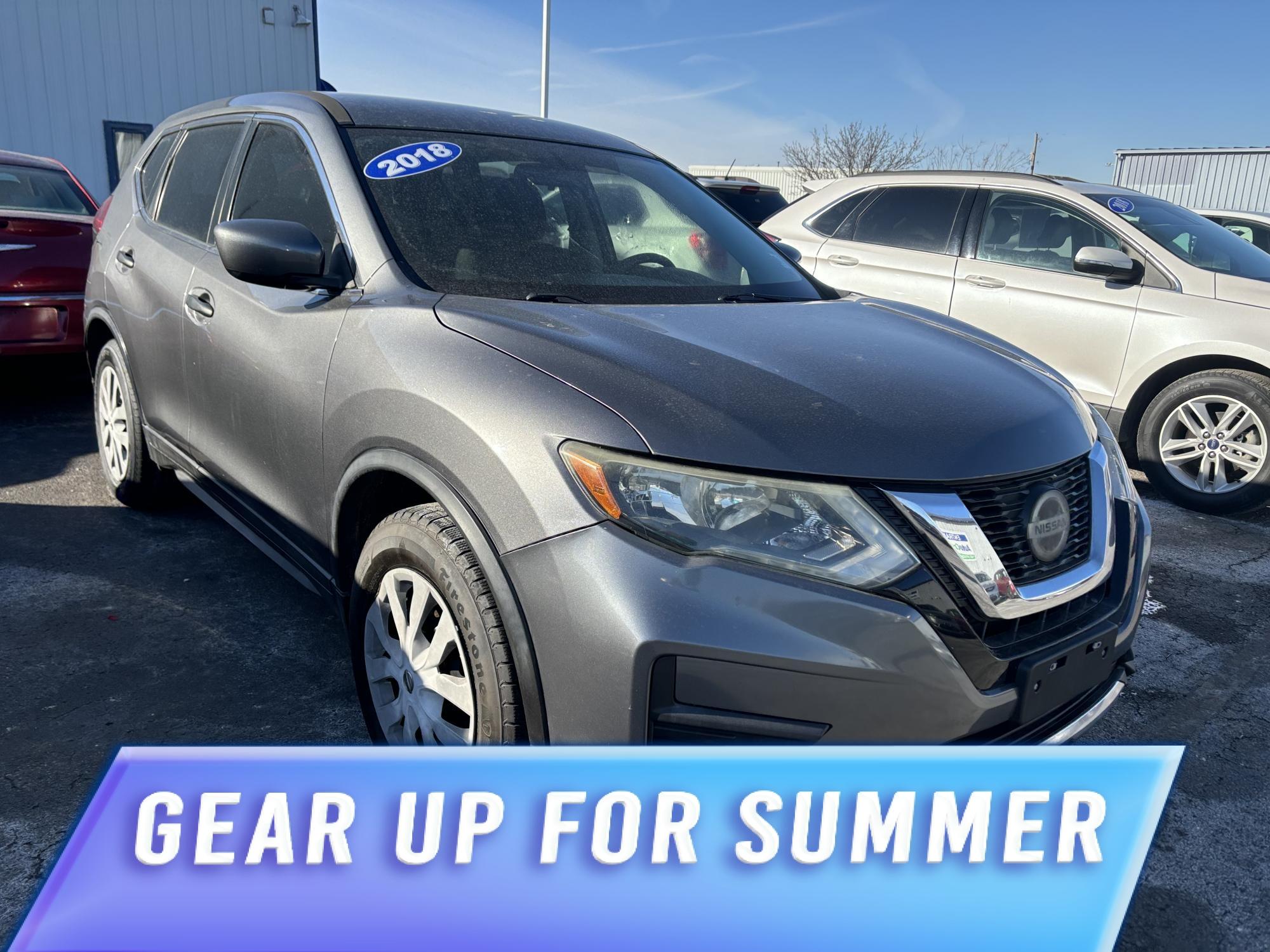 photo of 2018 Nissan Rogue SV 2WD