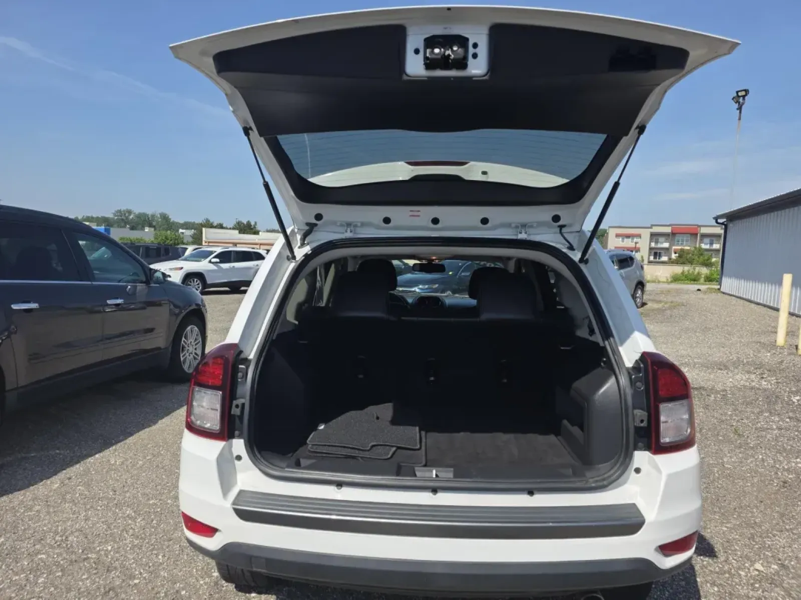 2016 Jeep Compass (1C4NJDBB0GD) with an Other engine, located at 15 Petro Dr, Warsaw, IN, 46582, (574) 306-0055, 41.273563, -85.857544 - **Embark on Your Next Adventure: 2016 Jeep Compass Sport at Auto Credit, Warsaw, IN**<br /> <br /> Are you ready to elevate your lifestyle with a vehicle that complements your adventurous spirit? Look no further than this stunning 2016 Jeep Compass Sport, available now at Auto Credit in Warsaw, Indi - Photo#6