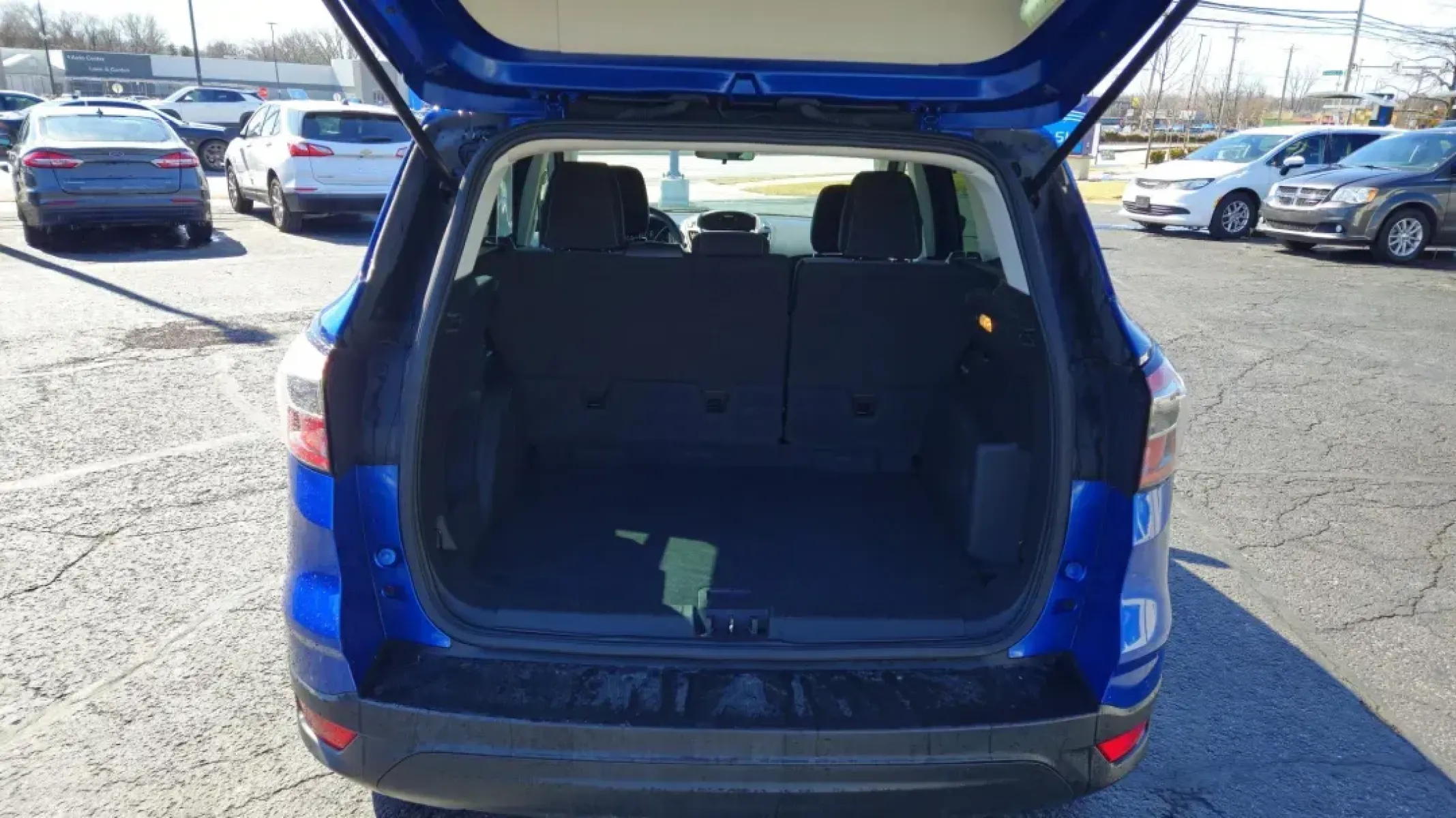 2018 Ford ESCAPE S (1FMCU0F70JU) with an Other engine, located at 5744 Central Avenue, Toledo, OH, 43615, (419) 724-0130, 41.676781, -83.682137 - 2018 Ford ESCAPE S - Photo#9