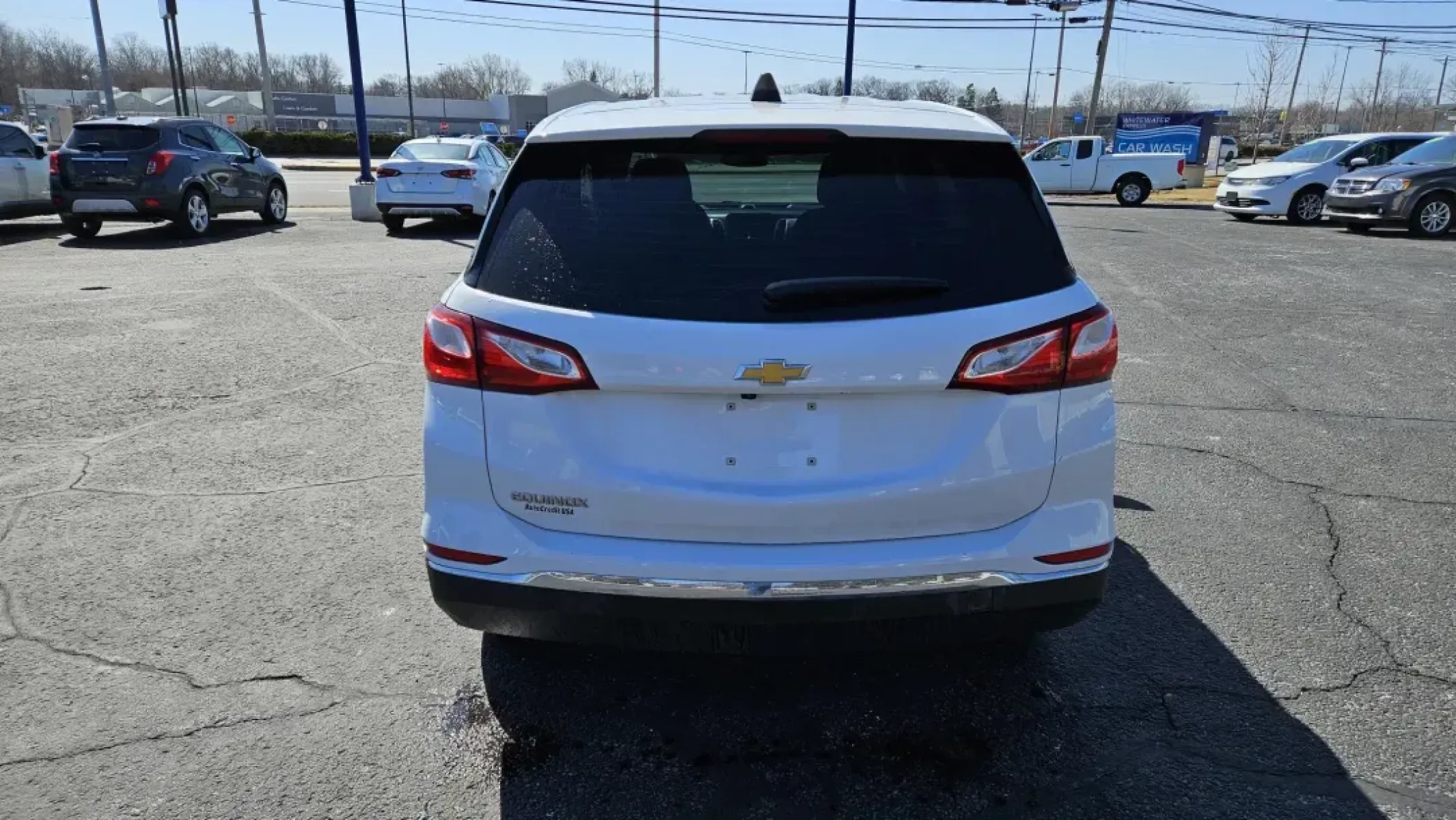 2018 Chevrolet EQUINOX LS (2GNAXHEV8J6) with an Other engine, located at 5744 Central Avenue, Toledo, OH, 43615, (419) 724-0130, 41.676781, -83.682137 - **Unleash the Adventure with the 2018 Chevrolet Equinox LS Perfect for Family Road Trips in Toledo!**<br /> <br /> Are you ready to elevate your family adventures and daily commutes? The 2018 Chevrolet Equinox LS is the ideal SUV for those who crave comfort, versatility, and reliability. With its s - Photo#3
