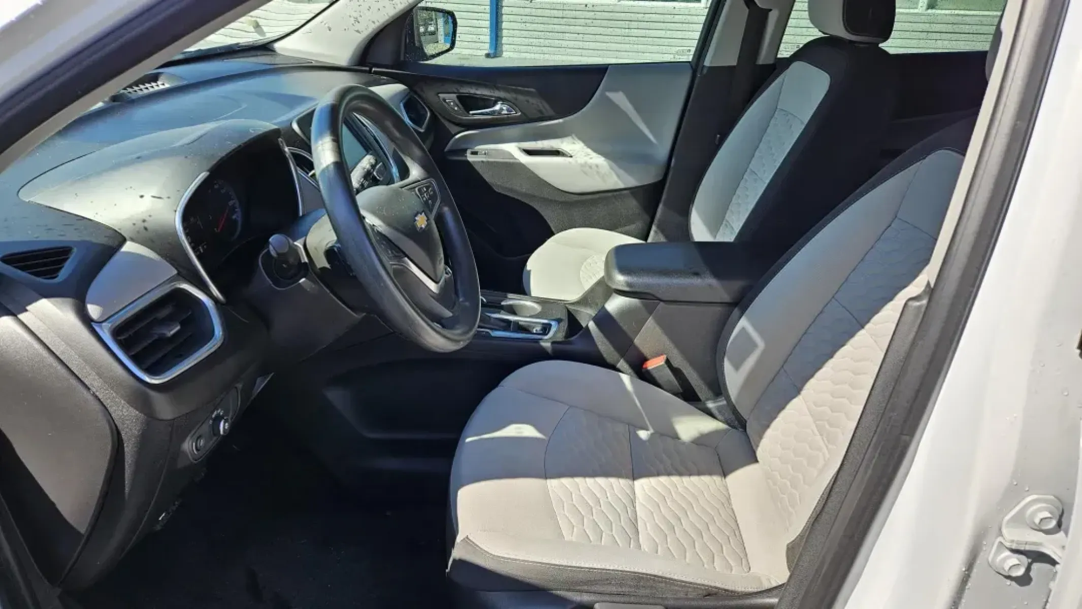 2018 Chevrolet EQUINOX LS (2GNAXHEV8J6) with an Other engine, located at 5744 Central Avenue, Toledo, OH, 43615, (419) 724-0130, 41.676781, -83.682137 - **Unleash the Adventure with the 2018 Chevrolet Equinox LS Perfect for Family Road Trips in Toledo!**<br /> <br /> Are you ready to elevate your family adventures and daily commutes? The 2018 Chevrolet Equinox LS is the ideal SUV for those who crave comfort, versatility, and reliability. With its s - Photo#4