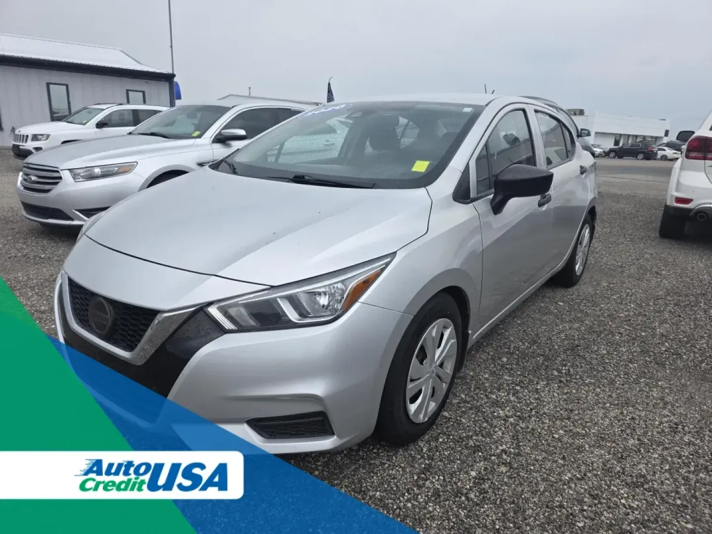 2020 Nissan VERSA SV (3N1CN8DV1LL) with an Other engine, located at 15 Petro Dr, Warsaw, IN, 46582, (574) 306-0055, 41.273563, -85.857544 - Are you searching for the perfect vehicle that fits your busy lifestyle while being budget-friendly? Look no further! The 2020 Nissan Versa SV is here to elevate your daily commute, making it ideal for city driving and those long trips to visit family or friends. This stylish silver sedan combines p - Photo#0