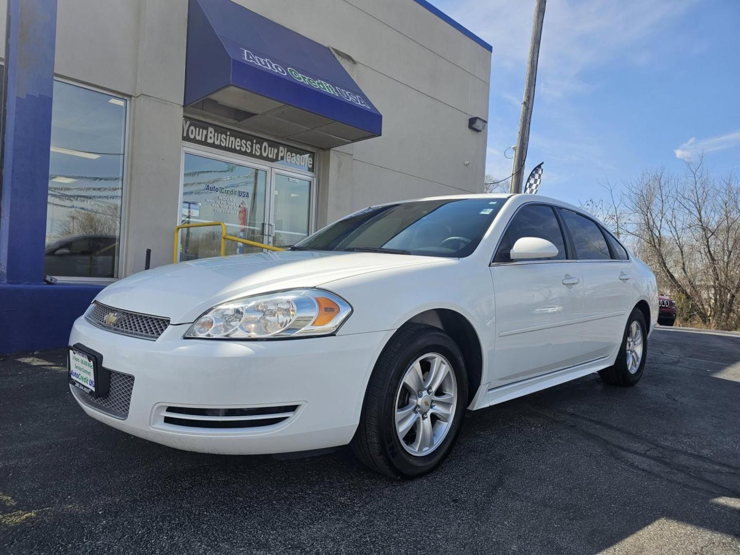 2016 WHITE Chevrolet IMPALA LIMITED LS (2G1WA5E36G1) with an Other engine, located at 502 South Main Street, Columbia City, IN, 46725, (260) 244-4645, 41.151382, -85.490578 - 2016 Chevrolet IMPALA LIMITED LS - Photo#0