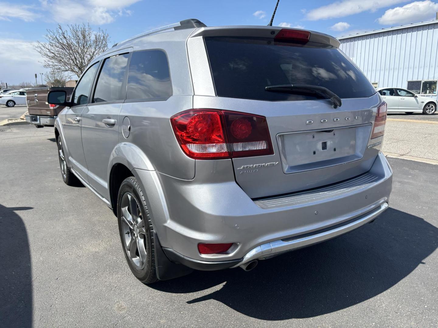 2016 SILVER Dodge JOURNEY CROSSROAD (3C4PDDGG1GT) with an Other engine, located at 100 West Coliseum Boulevard, Fort Wayne, IN, 46805, (260) 471-0567, 41.119961, -85.140312 - 2016 Dodge JOURNEY CROSSROAD - Photo#3