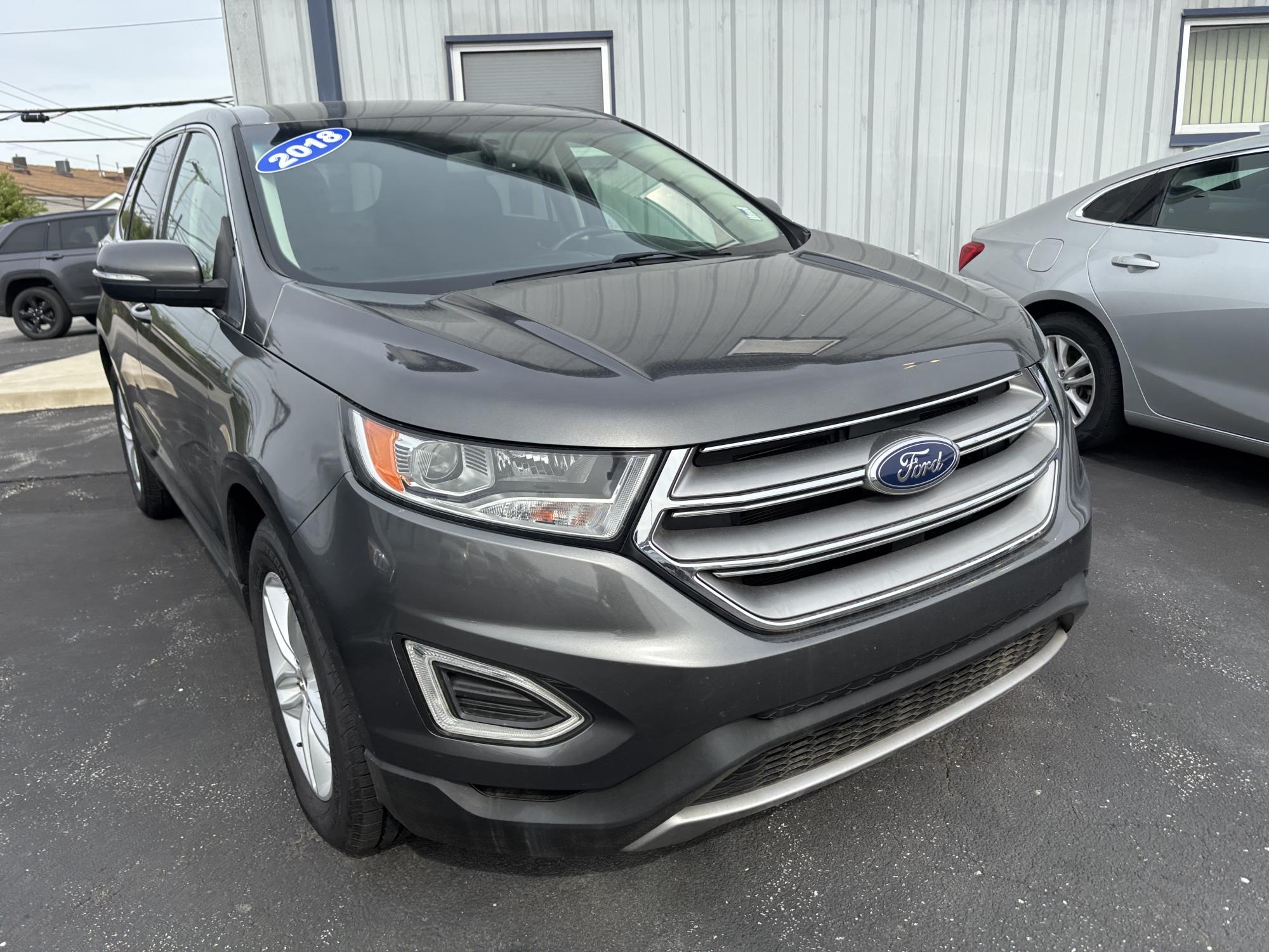 photo of 2018 Ford EDGE SEL 
