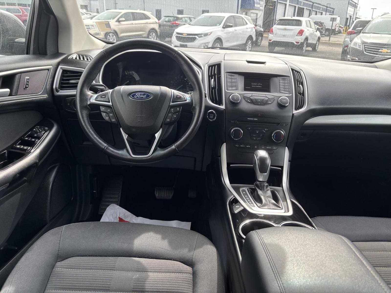 2018 GRAY Ford EDGE SEL (2FMPK3J95JB) with an Other engine, located at 100 West Coliseum Boulevard, Fort Wayne, IN, 46805, (260) 471-0567, 41.119961, -85.140312 - 2018 Ford EDGE SEL - Photo#5