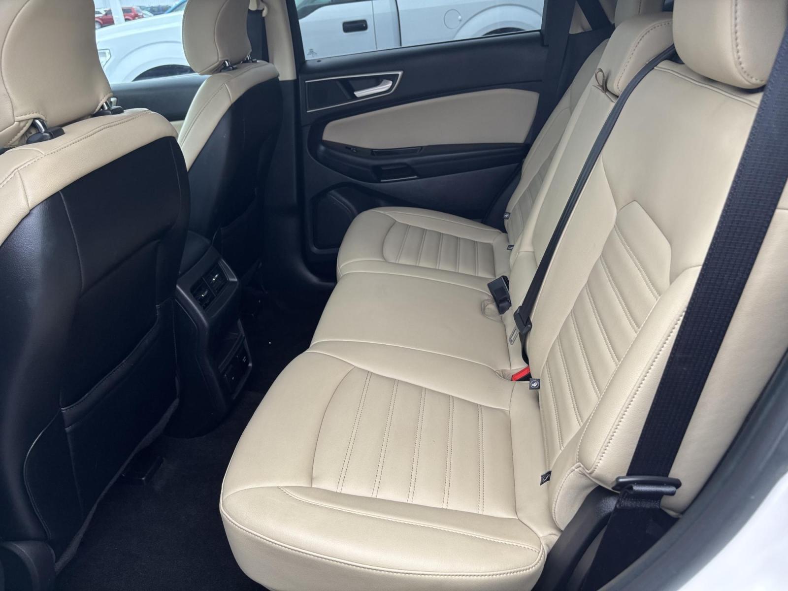 2019 Ford EDGE SEL (2FMPK3J92KB) with an Other engine, located at 100 West Coliseum Boulevard, Fort Wayne, IN, 46805, (260) 471-0567, 41.119961, -85.140312 - 2019 Ford EDGE SEL - Photo#5