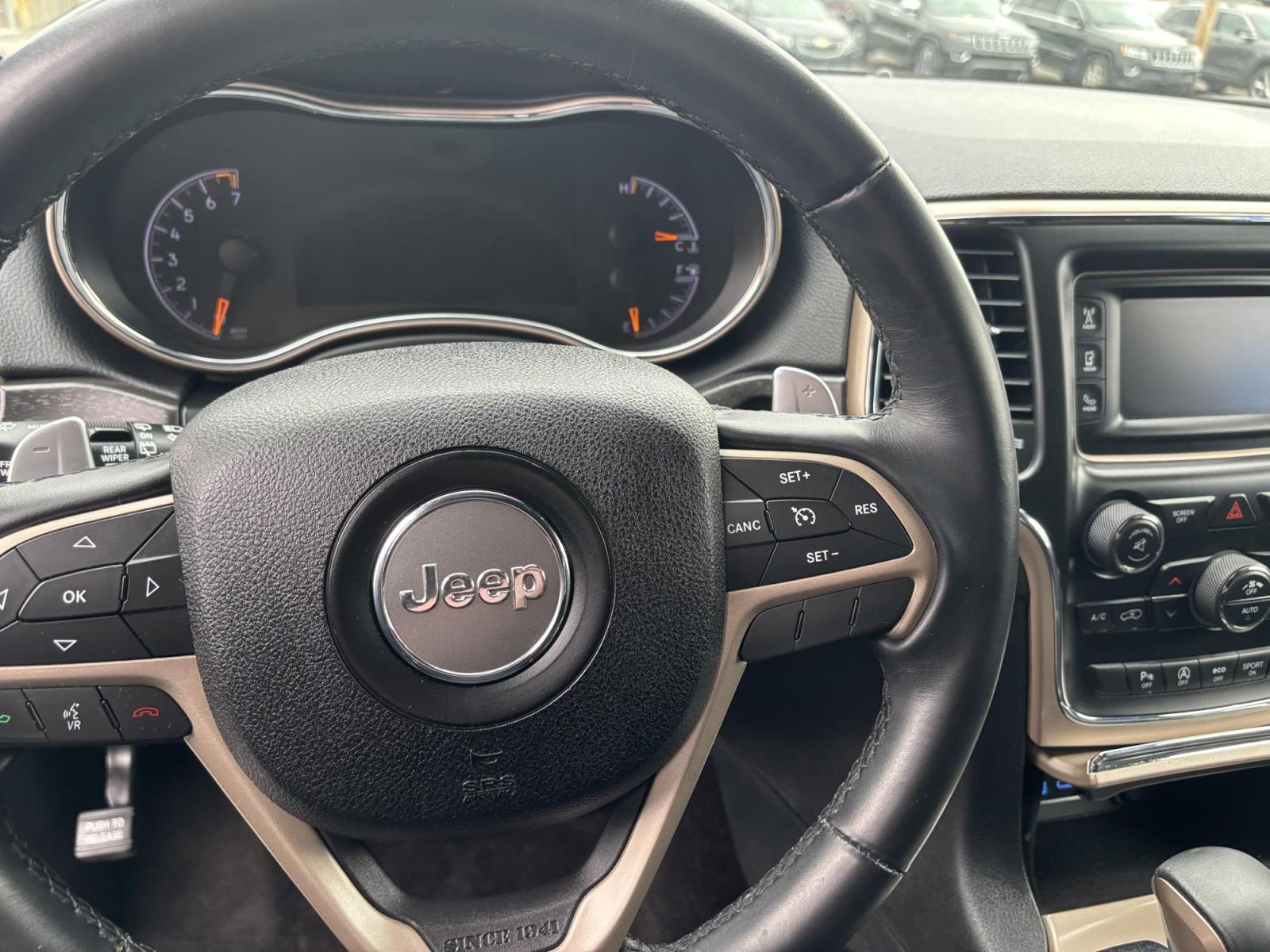2016 Jeep GRAND CHEROKEE LARED (1C4RJFAG2GC) with an Other engine, located at 100 West Coliseum Boulevard, Fort Wayne, IN, 46805, (260) 471-0567, 41.119961, -85.140312 - 2016 Jeep GRAND CHEROKEE LARED - Photo#9
