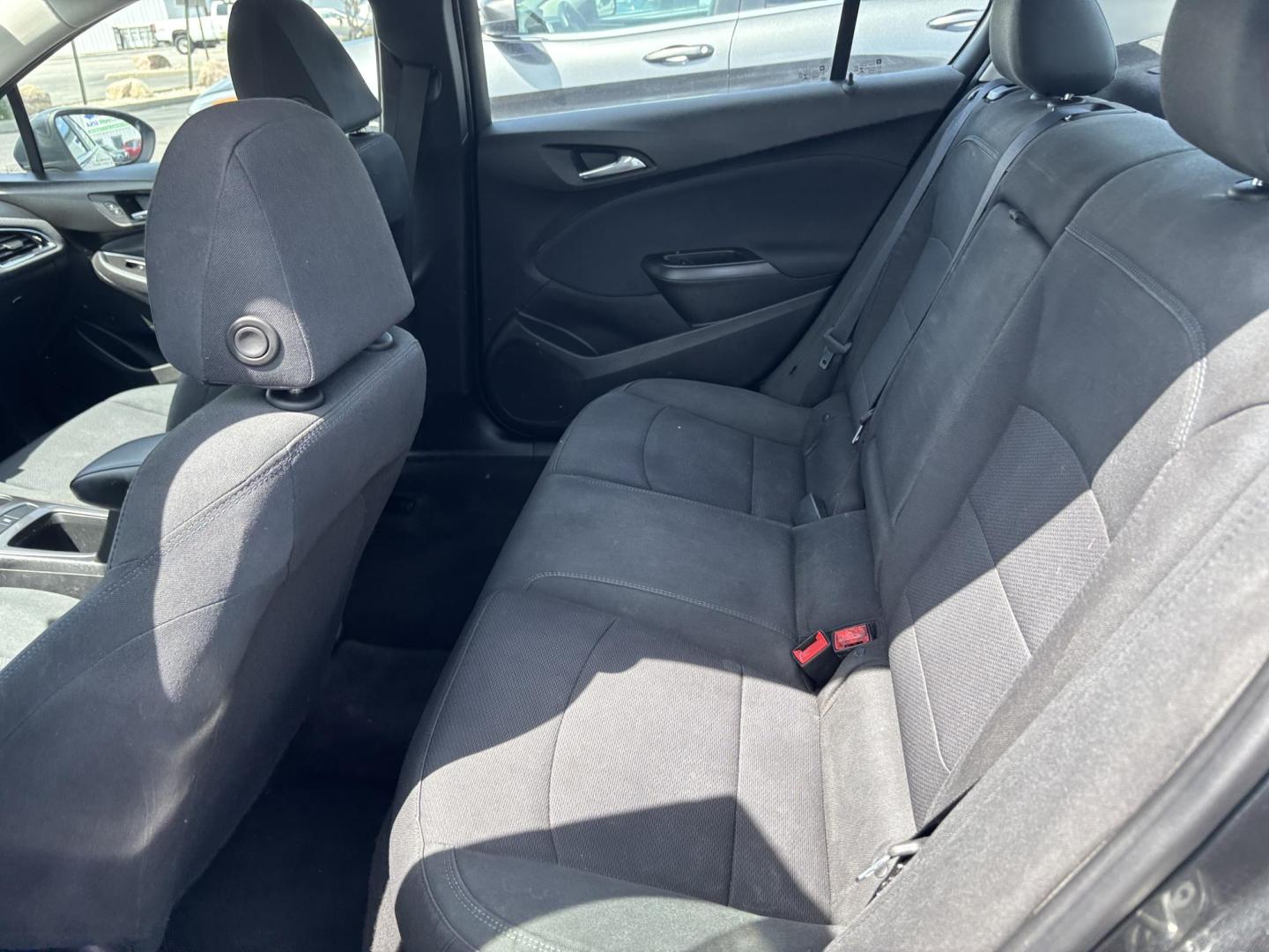 2018 Chevrolet CRUZE LT (1G1BE5SM5J7) with an Other engine, located at 100 West Coliseum Boulevard, Fort Wayne, IN, 46805, (260) 471-0567, 41.119961, -85.140312 - 2018 Chevrolet CRUZE LT - Photo#5