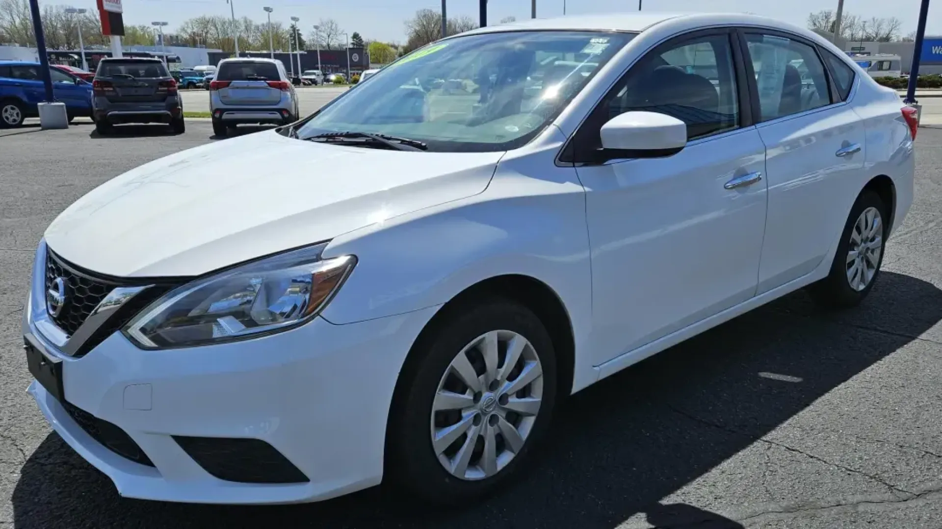 2019 Nissan SENTRA SR; S; SL; SV (3N1AB7AP9KY) with an Other engine, located at 5744 Central Avenue, Toledo, OH, 43615, (419) 724-0130, 41.676781, -83.682137 - 2019 Nissan SENTRA SR; S; SL; SV - Photo#1