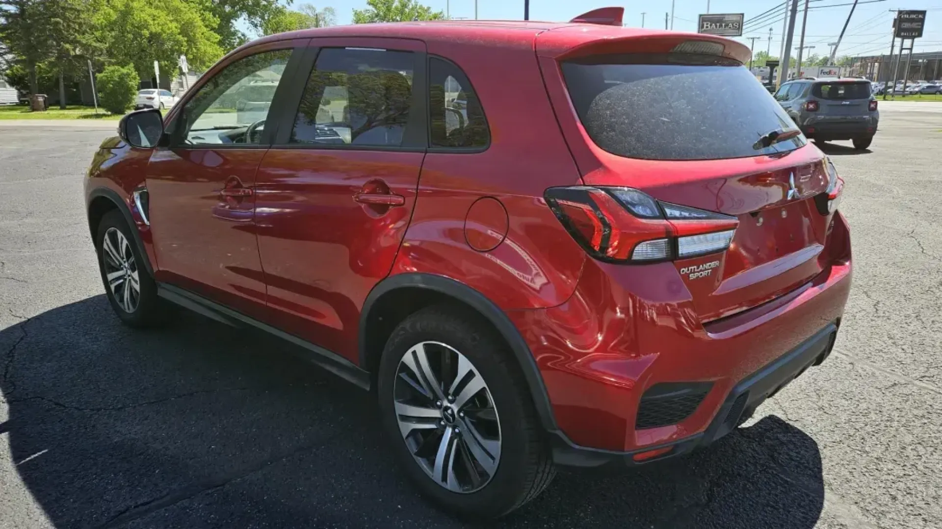 2020 Mitsubishi OUTLANDER SPORT LE; (JA4AP4AU6LU) with an Other engine, located at 5744 Central Avenue, Toledo, OH, 43615, (419) 724-0130, 41.676781, -83.682137 - 2020 Mitsubishi OUTLANDER SPORT LE; - Photo#2