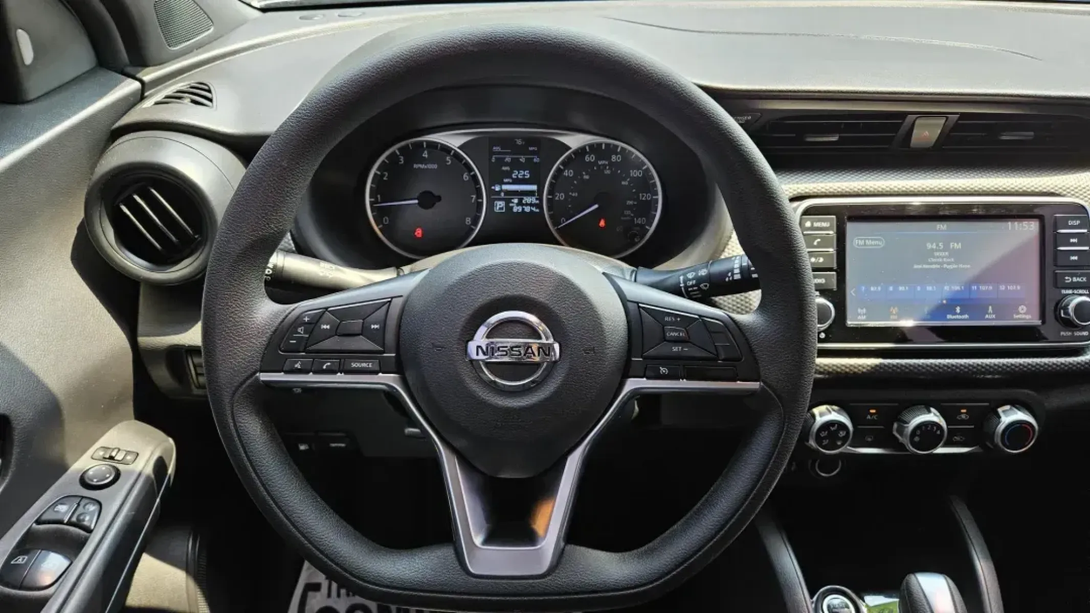 2020 Nissan KICKS S (3N1CP5BV0LL) with an Other engine, located at 5744 Central Avenue, Toledo, OH, 43615, (419) 724-0130, 41.676781, -83.682137 - Are you ready to elevate your daily commute or embark on your next adventure? Look no further than this 2020 Nissan KICKS S, available now at Auto Credit, your trusted Buy Here Pay Here dealership in Toledo, Ohio. With its compact size and impressive fuel efficiency, this stylish sedan is perfect fo - Photo#8
