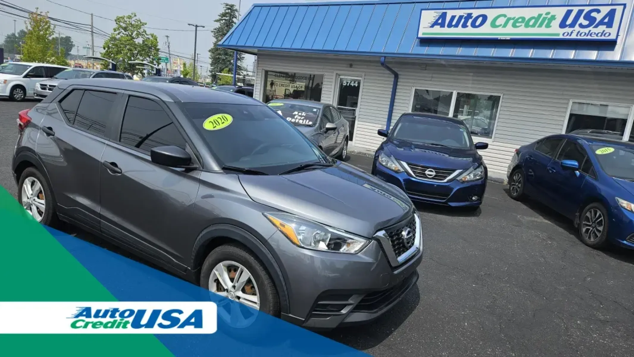 2020 Nissan KICKS S (3N1CP5BV0LL) with an Other engine, located at 5744 Central Avenue, Toledo, OH, 43615, (419) 724-0130, 41.676781, -83.682137 - Are you ready to elevate your daily commute or embark on your next adventure? Look no further than this 2020 Nissan KICKS S, available now at Auto Credit, your trusted Buy Here Pay Here dealership in Toledo, Ohio. With its compact size and impressive fuel efficiency, this stylish sedan is perfect fo - Photo#0