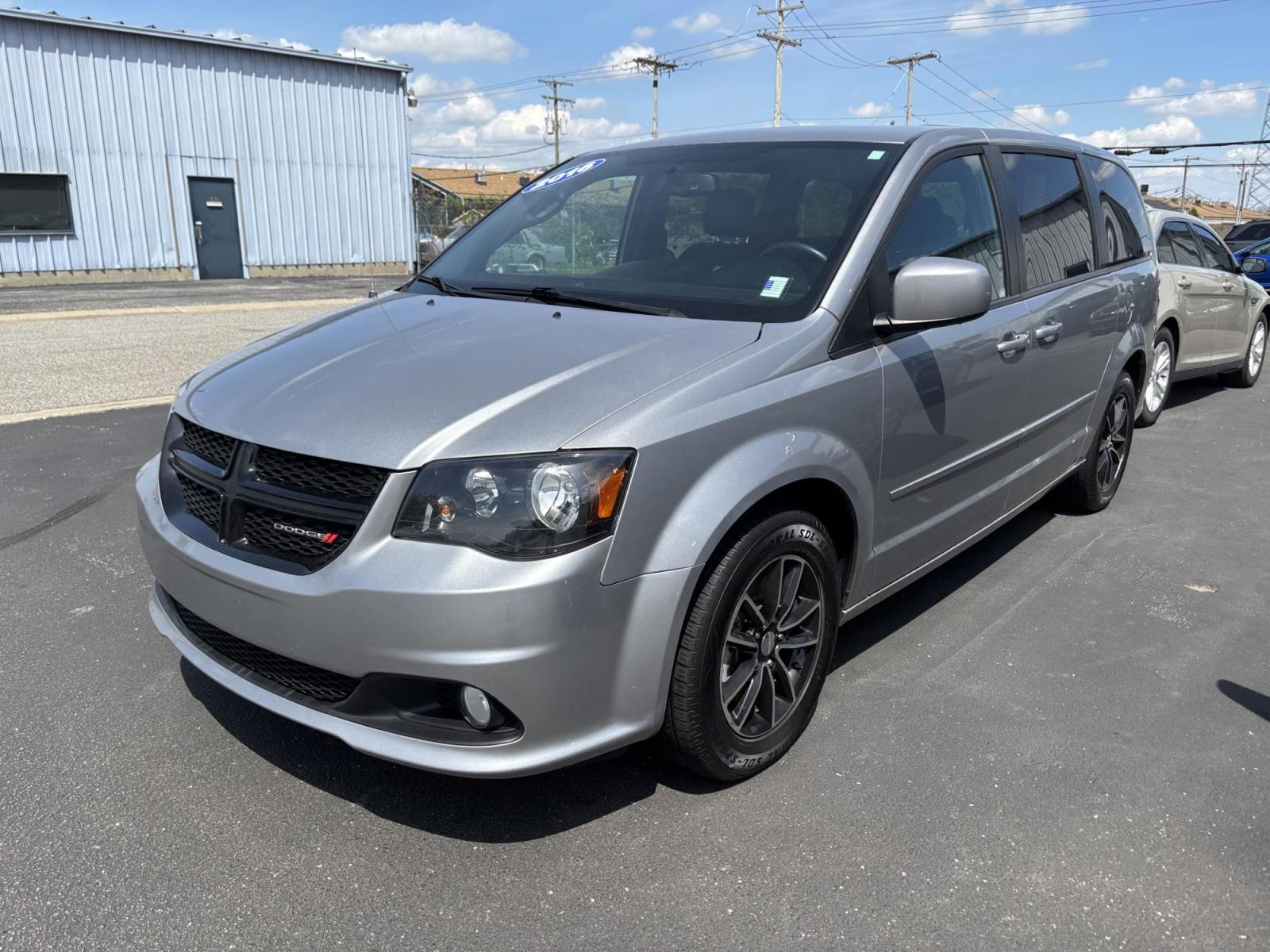 2016 Dodge GRAND CARAVAN SXT (2C4RDGCG1GR) with an Other engine, located at 100 West Coliseum Boulevard, Fort Wayne, IN, 46805, (260) 471-0567, 41.119961, -85.140312 - 2016 Dodge GRAND CARAVAN SXT - Photo#1