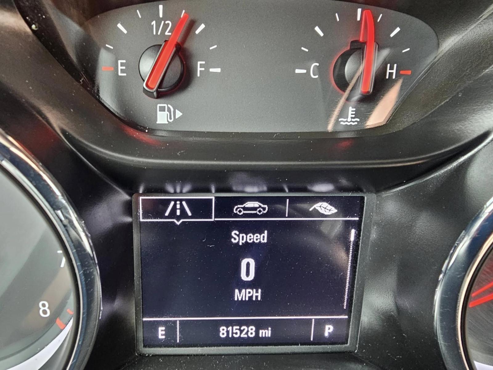 2018 BLUE /BLACK Buick Regal Preferred (W04GL6SXXJ1) with an 2.0L L4 DOHC 16V engine, 9A transmission, located at 502 South Main Street, Columbia City, IN, 46725, (260) 244-4645, 41.151382, -85.490578 - Photo#8