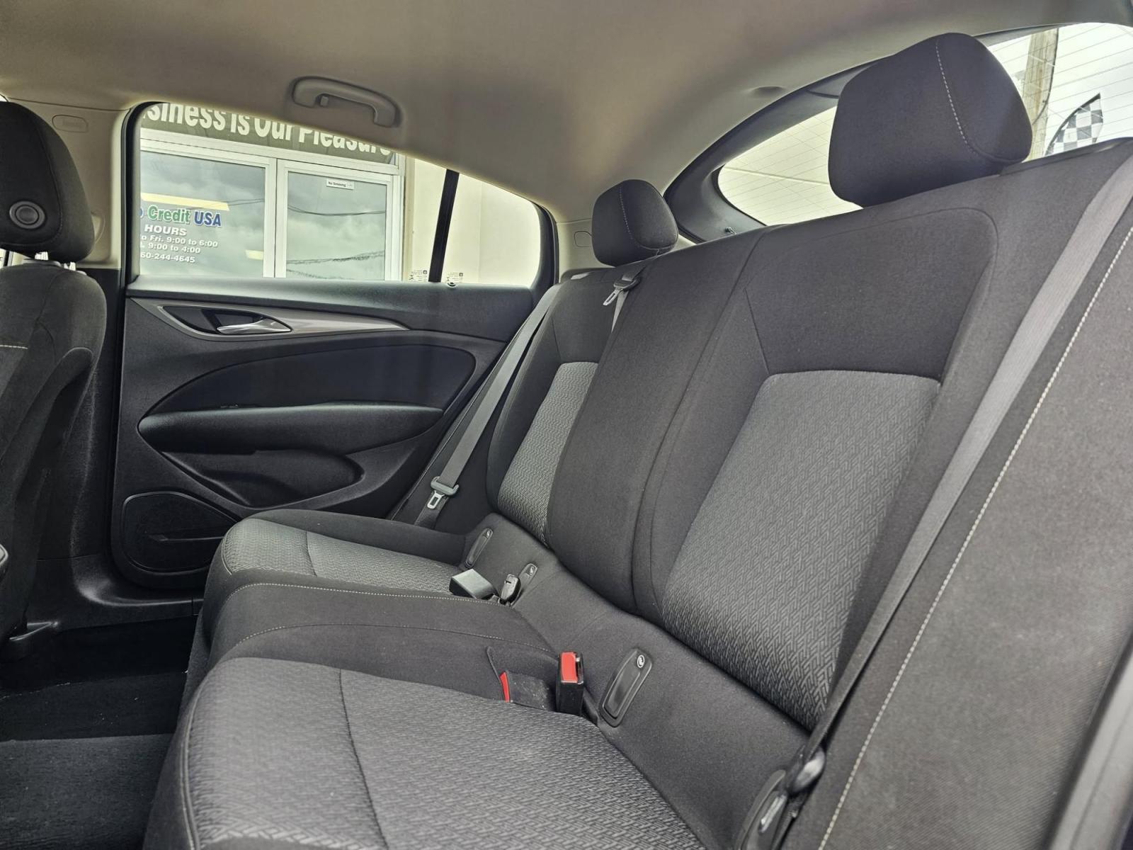 2018 BLUE /BLACK Buick Regal Preferred (W04GL6SXXJ1) with an 2.0L L4 DOHC 16V engine, 9A transmission, located at 502 South Main Street, Columbia City, IN, 46725, (260) 244-4645, 41.151382, -85.490578 - Photo#4