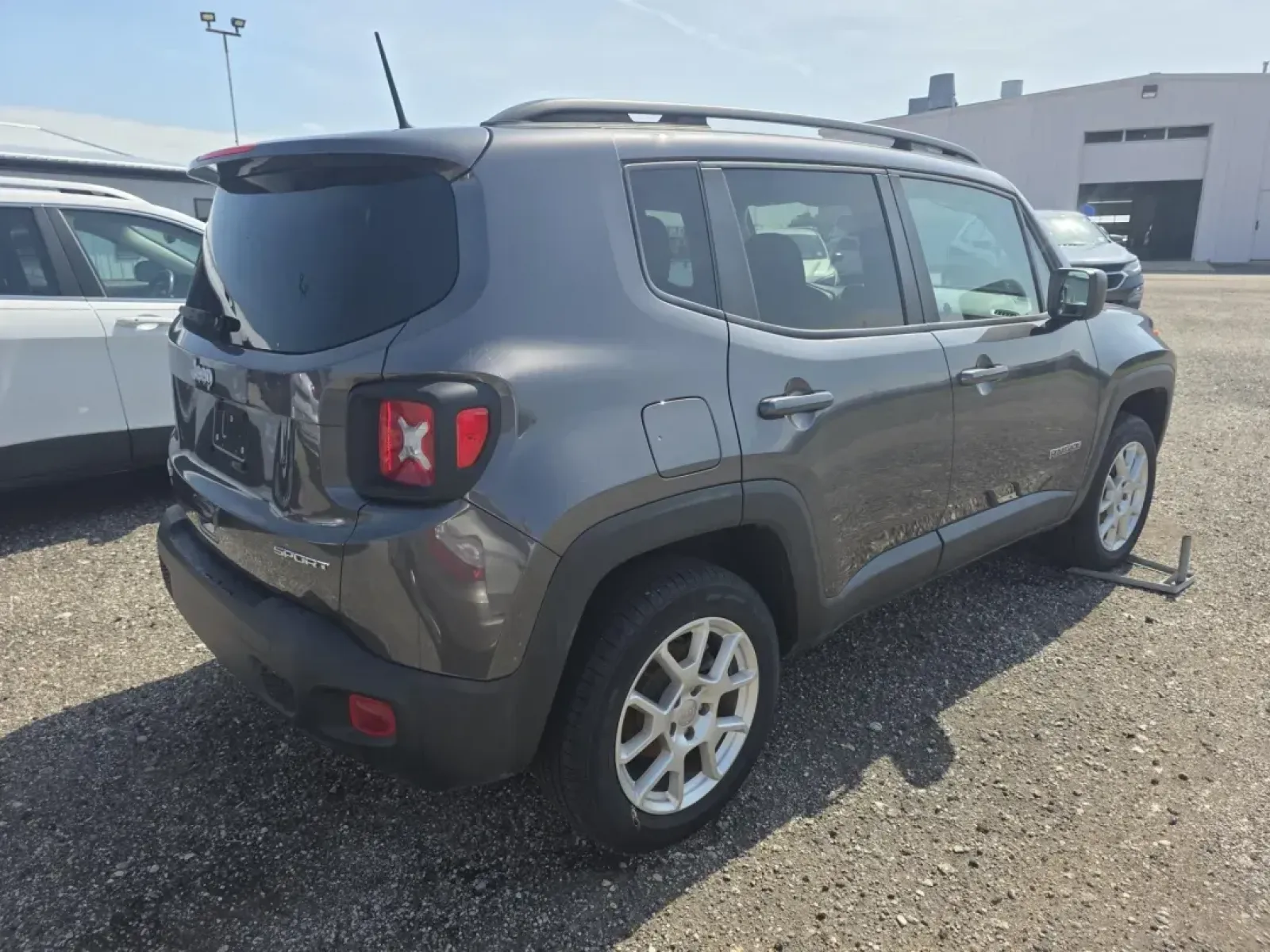 2019 Jeep RENEGADE SPORT (ZACNJBAB0KP) with an Other engine, located at 15 Petro Dr, Warsaw, IN, 46582, (574) 306-0055, 41.273563, -85.857544 - Are you ready to elevate your adventures? The 2019 Jeep Renegade Sport is here to transform your everyday journeys into exciting explorations, whether you're navigating the bustling streets of Warsaw, IN, or venturing off the beaten path. Perfect for those who thrive on spontaneity-this rugged yet s - Photo#7