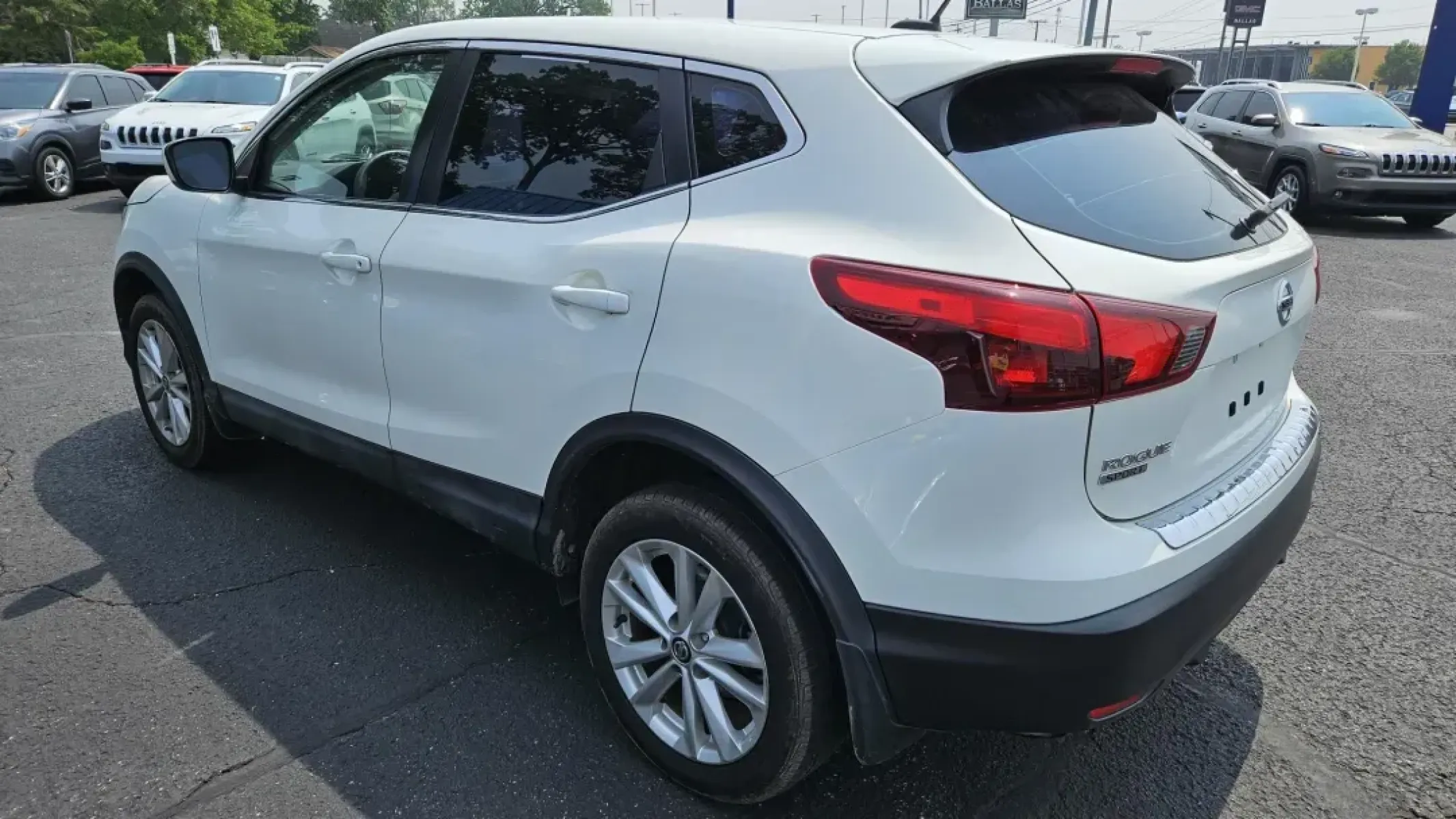2019 Nissan ROGUE SPORT S; SL (JN1BJ1CPXKW) with an Other engine, located at 5744 Central Avenue, Toledo, OH, 43615, (419) 724-0130, 41.676781, -83.682137 - **Adventure Awaits with the 2019 Nissan Rogue Sport SL Perfect for Your Next Journey!**<br /> <br /> Are you looking for a versatile and stylish SUV that can handle daily commutes, family outings, and spontaneous weekend adventures? Look no further than the 2019 Nissan Rogue Sport SL, available now - Photo#2