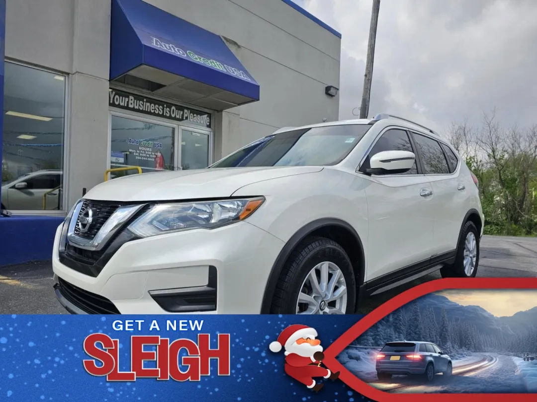 photo of 2017 Nissan Rogue SV 2WD