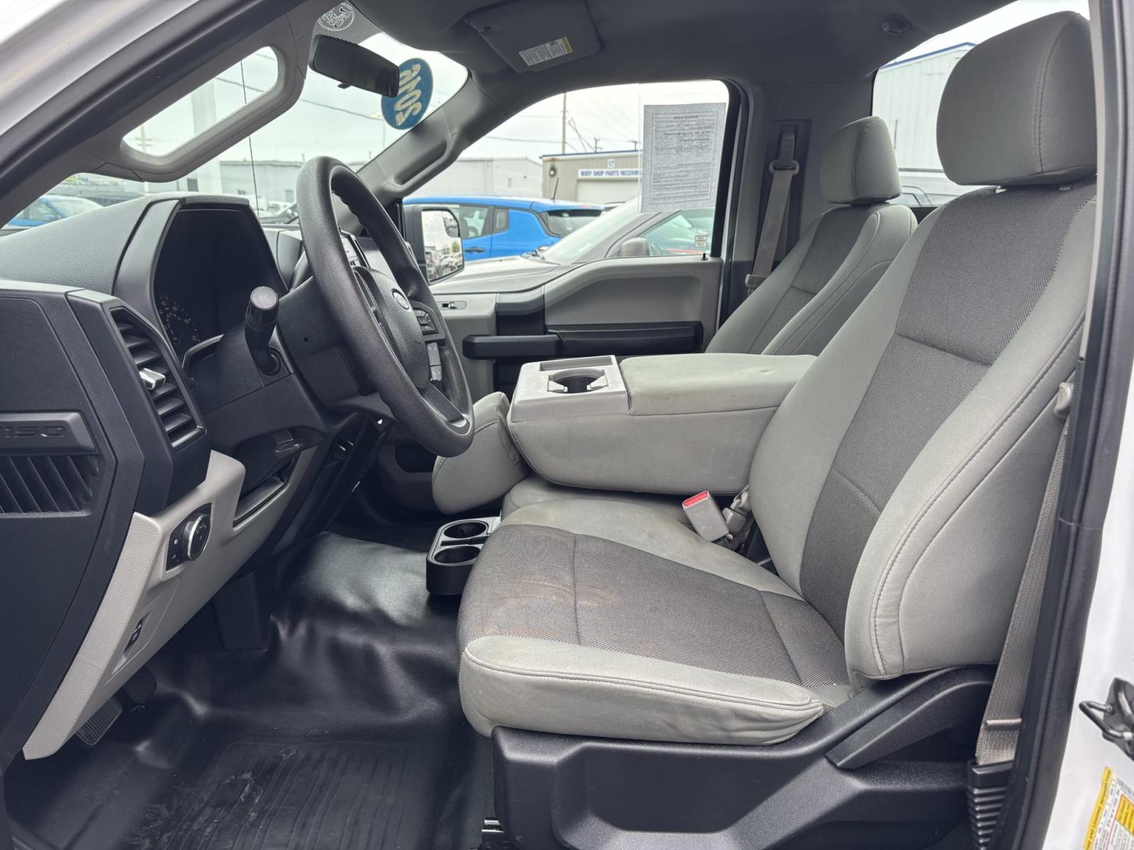 2016 WHITE /Black Ford F-150 XL 6.5-ft. Bed 2WD (1FTMF1C85GK) with an 3.5L V6 DOHC 24V engine, 6A transmission, located at 100 West Coliseum Boulevard, Fort Wayne, IN, 46805, (260) 471-0567, 41.119961, -85.140312 - Photo#2