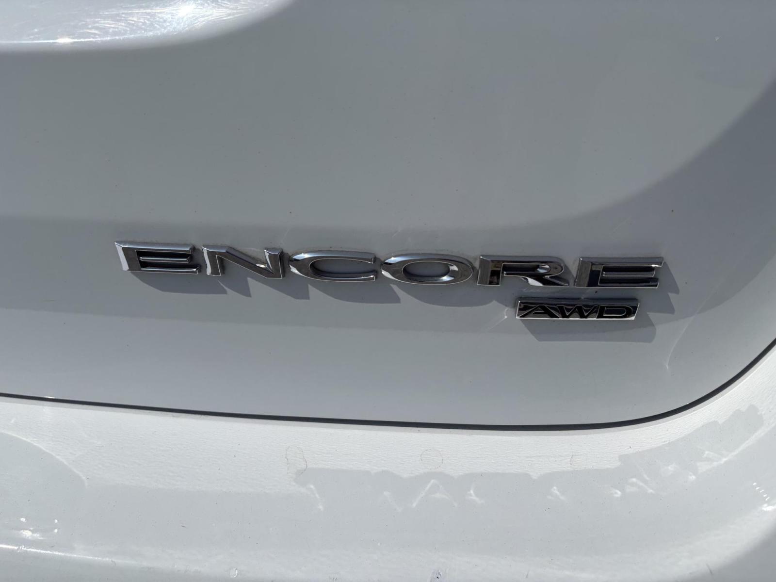 2019 WHITE /black Buick Encore Essence AWD (KL4CJGSMXKB) with an 1.4L L4 DOHC 16V TURBO engine, 6A transmission, located at 100 West Coliseum Boulevard, Fort Wayne, IN, 46805, (260) 471-0567, 41.119961, -85.140312 - Photo#5