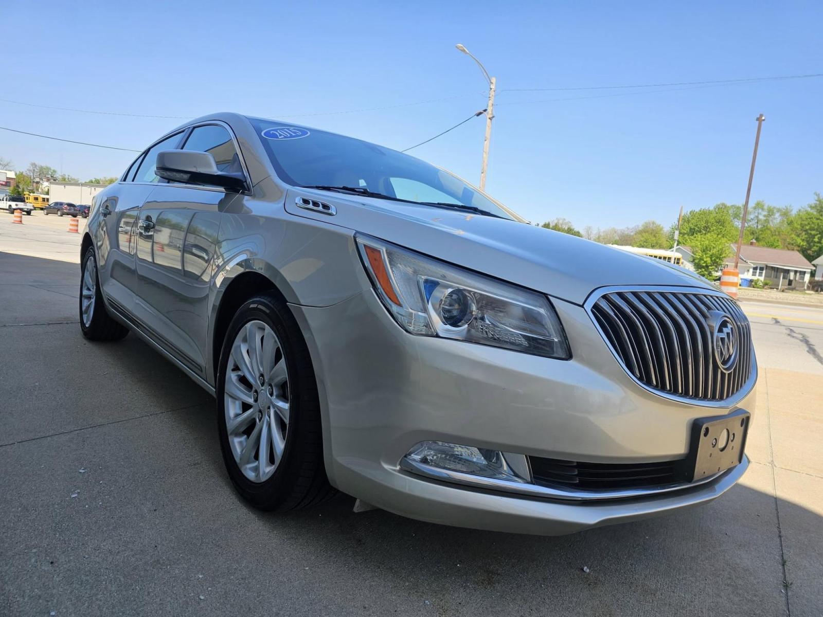 2015 GOLD /GOLD Buick LaCrosse Leather Package (1G4GB5G3XFF) with an 3.6L V6 DOHC 24V FFV engine, 6-Speed Automatic transmission, located at 502 South Main Street, Columbia City, IN, 46725, (260) 244-4645, 41.151382, -85.490578 - Photo#1