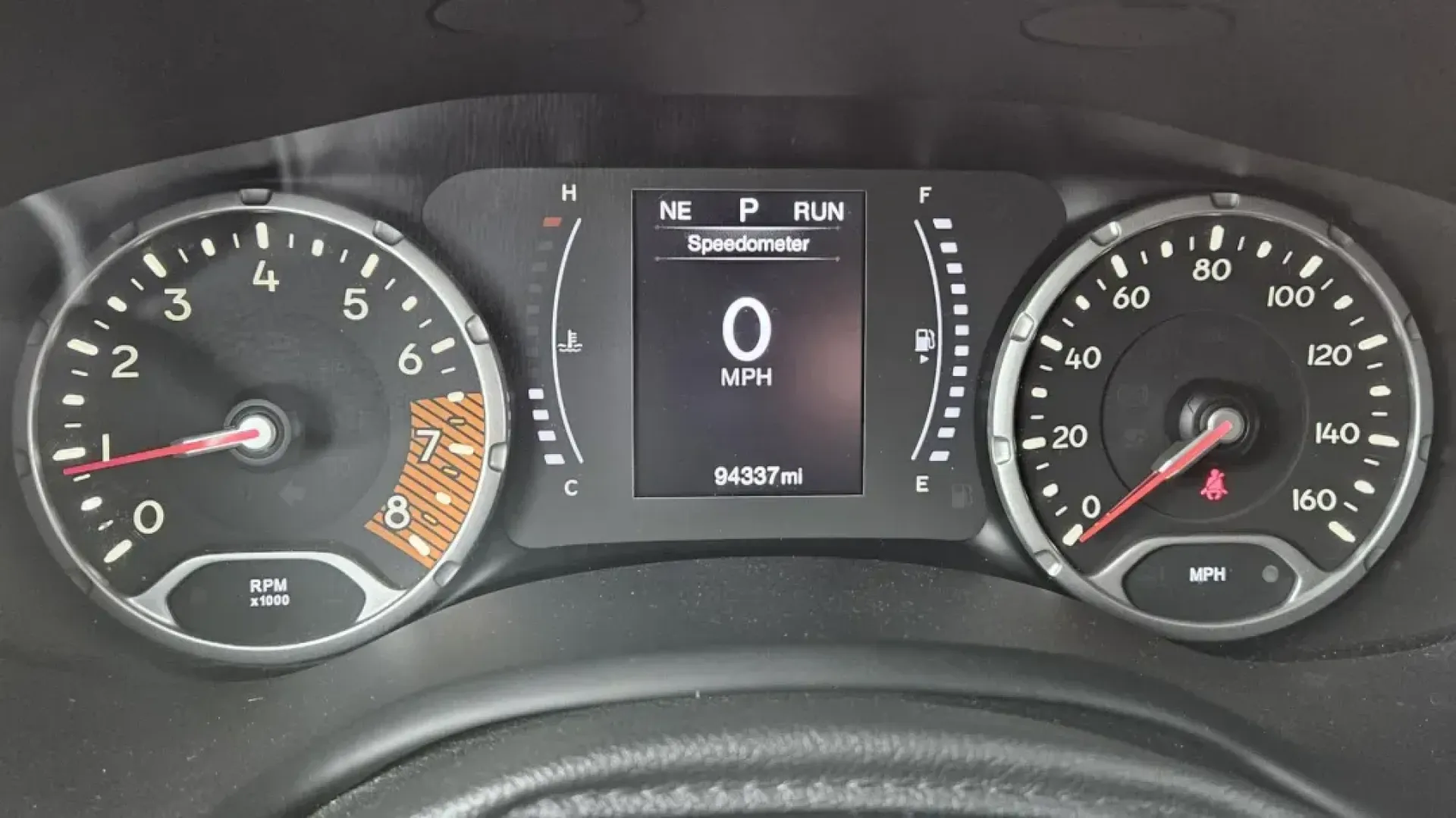 2020 Jeep RENEGADE LATITUDE (ZACNJABB4LP) with an Other engine, located at 5744 Central Avenue, Toledo, OH, 43615, (419) 724-0130, 41.676781, -83.682137 - **Adventure Awaits with the 2020 Jeep Renegade Latitude: Your Next Journey Starts Here!**<br /> <br /> Are you ready to elevate your weekend getaways or daily commutes? The 2020 Jeep Renegade Latitude is the perfect companion for those who crave adventure and functionality in one stylish package. Wh - Photo#9