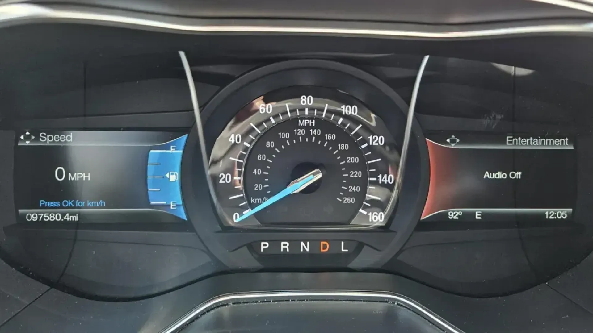 2017 Ford FUSION SE (3FA6P0H71HR) with an Other engine, located at 5744 Central Avenue, Toledo, OH, 43615, (419) 724-0130, 41.676781, -83.682137 - 2017 Ford FUSION SE - Photo#5