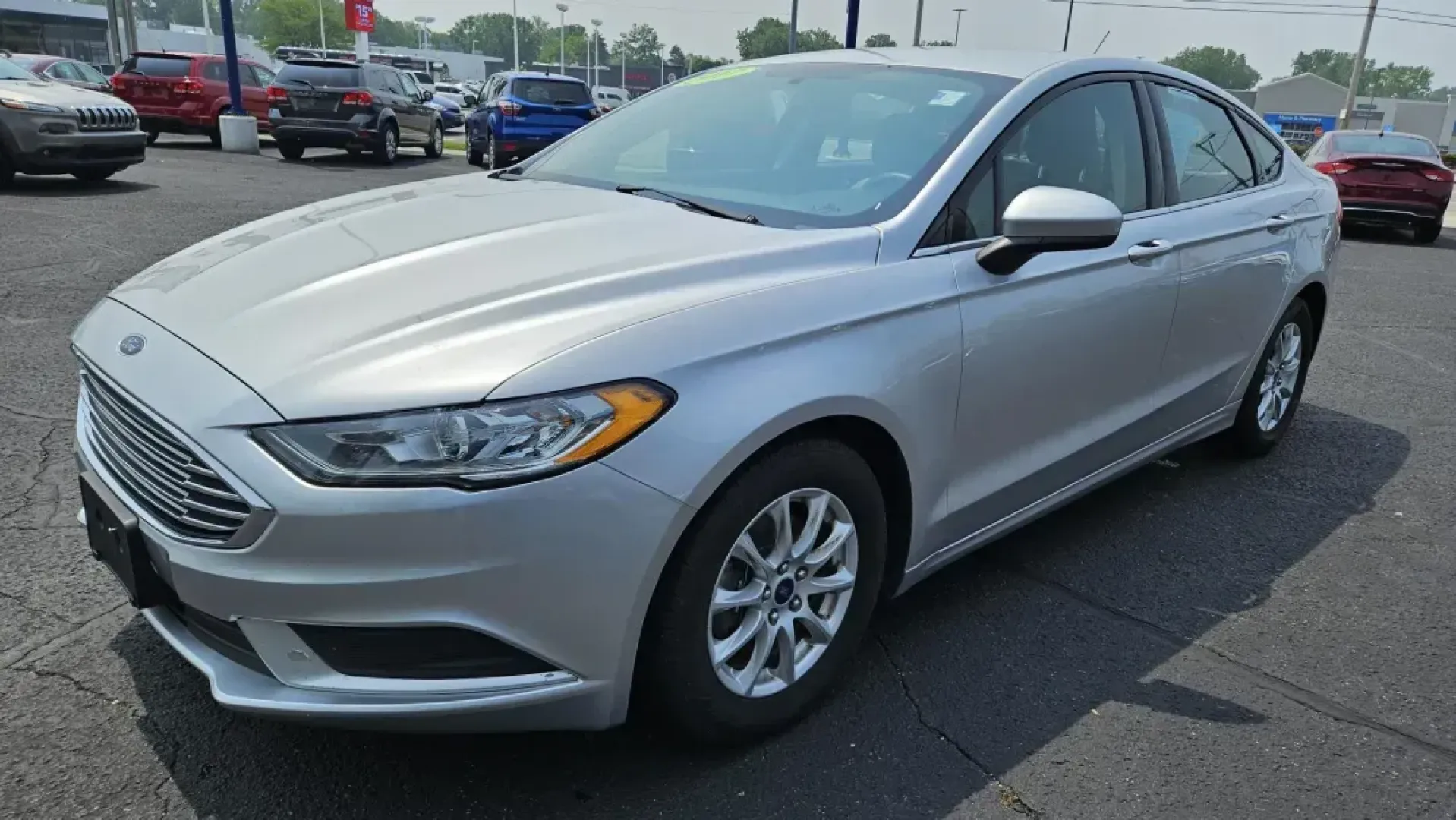 2017 Ford FUSION S (3FA6P0G72HR) with an Other engine, located at 5744 Central Avenue, Toledo, OH, 43615, (419) 724-0130, 41.676781, -83.682137 - **Elevate Your Daily Commute with the 2017 Ford Fusion S Ideal for Budget-Conscious Buyers!**<br /> <br /> If you're seeking a reliable and stylish sedan that enhances your daily commute while accommodating your budget, look no further than this stunning 2017 Ford Fusion S, now available at Auto Cr - Photo#1