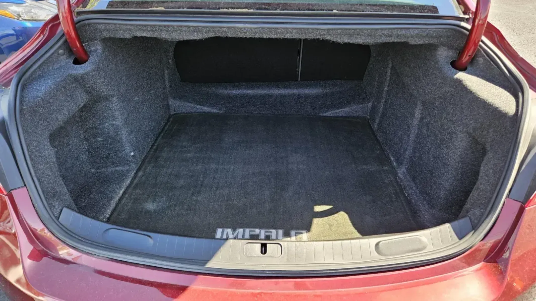 2016 Chevrolet IMPALA LT (2LT) (2G1115S36G9) with an Other engine, located at 5744 Central Avenue, Toledo, OH, 43615, (419) 724-0130, 41.676781, -83.682137 - 2016 Chevrolet IMPALA LT (2LT) - Photo#4