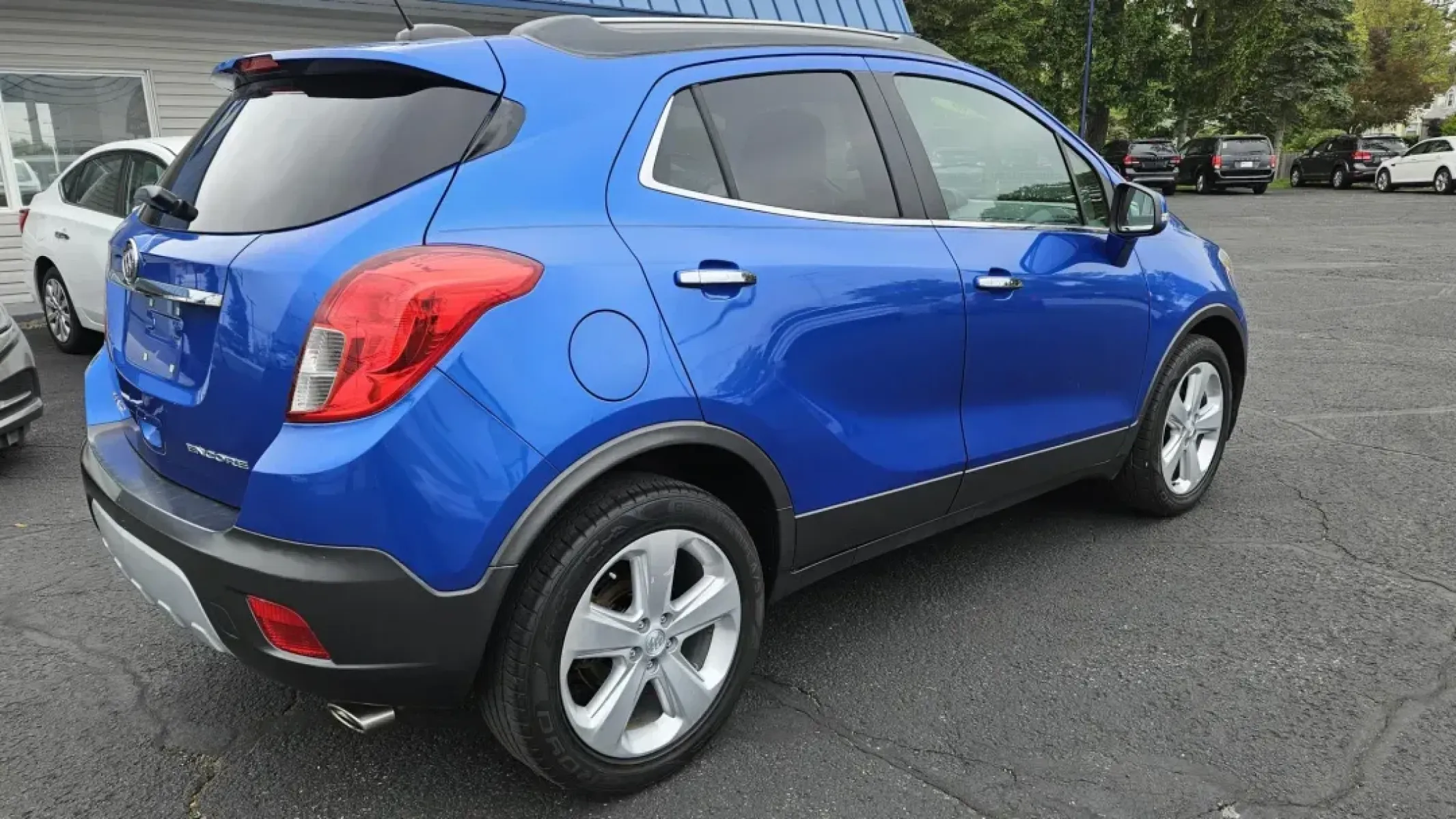 2016 Buick ENCORE BASE (KL4CJASB8GB) with an Other engine, located at 5744 Central Avenue, Toledo, OH, 43615, (419) 724-0130, 41.676781, -83.682137 - 2016 Buick ENCORE BASE - Photo#3