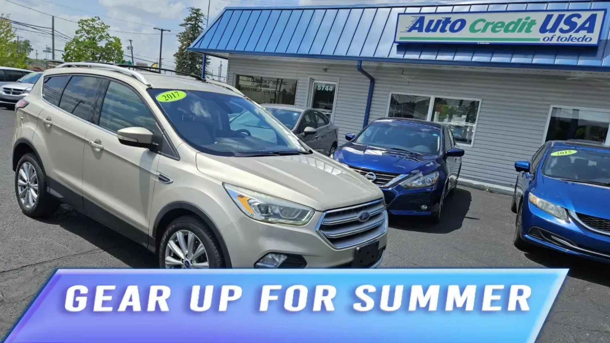 2017 Ford ESCAPE TITANIUM (1FMCU0J95HU) with an Other engine, located at 5744 Central Avenue, Toledo, OH, 43615, (419) 724-0130, 41.676781, -83.682137 - 2017 Ford ESCAPE TITANIUM - Photo#0