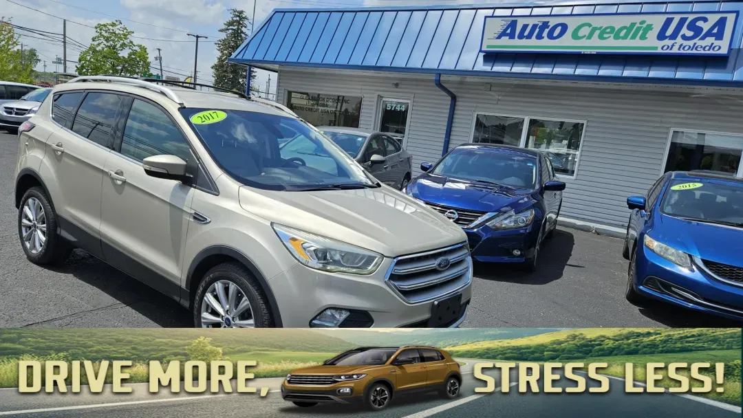 photo of 2017 Ford ESCAPE TITANIUM 