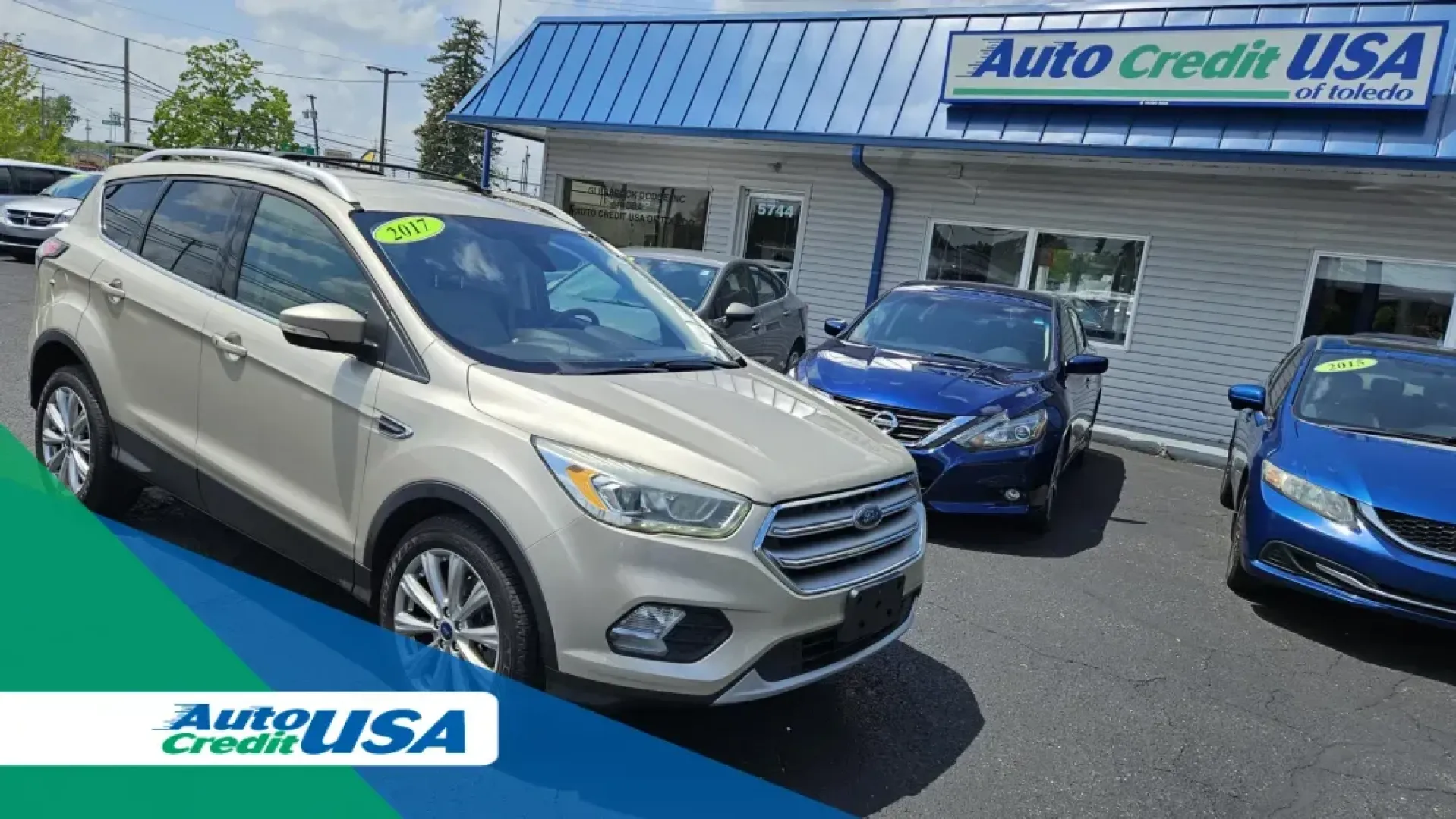 2017 Ford Escape (1FMCU0J95HU) with an Other engine, located at 5744 Central Avenue, Toledo, OH, 43615, (419) 724-0130, 41.676781, -83.682137 - 2017 Ford Escape - Photo#0