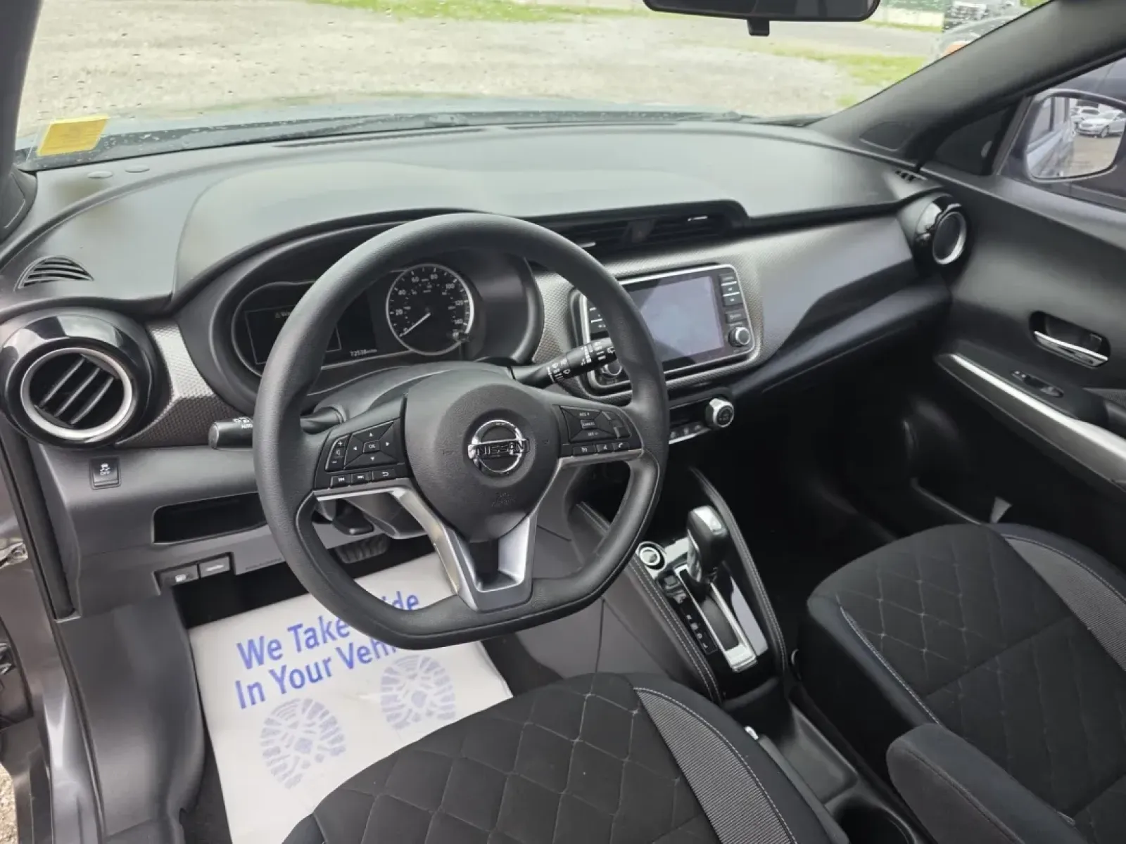 2018 Nissan KICKS SR; S; SV (3N1CP5CU4JL) with an Other engine, located at 15 Petro Dr, Warsaw, IN, 46582, (574) 306-0055, 41.273563, -85.857544 - **Discover Your Adventure with the 2018 Nissan KICKS SR - Perfect for Family Road Trips and Daily Commuting!**<br /> <br /> Are you ready for your next adventure or perhaps a reliable vehicle to tackle those daily commutes? Look no further than the 2018 Nissan KICKS SR, available now at Auto Credit, - Photo#3