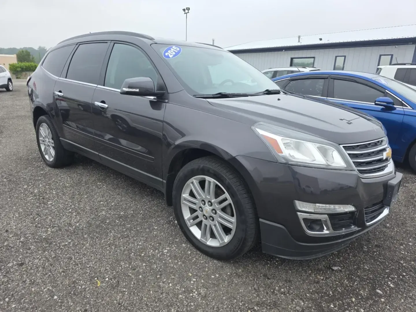 2015 Chevrolet TRAVERSE 1LT (1GNKRGKD2FJ) with an Other engine, located at 15 Petro Dr, Warsaw, IN, 46582, (574) 306-0055, 41.273563, -85.857544 - **Discover the Ideal Family Vehicle: 2015 Chevrolet Traverse 1LT at Auto Credit in Warsaw, IN**<br /> <br /> Are you searching for a family-friendly SUV that effortlessly combines comfort, space, and style? Look no further than the 2015 Chevrolet Traverse 1LT at Auto Credit, located conveniently at - Photo#7