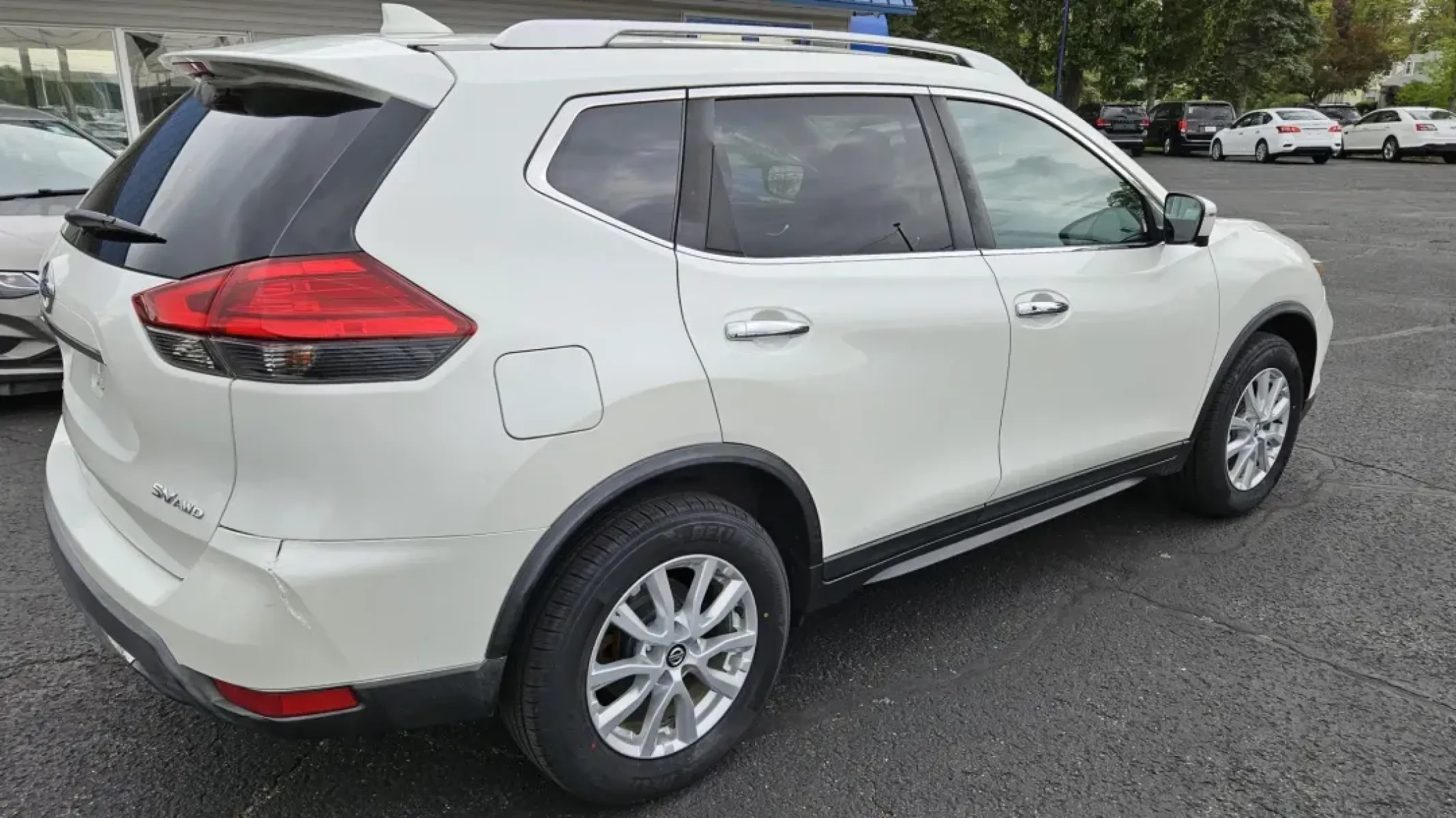 2017 Nissan ROGUE S; SL; SV (KNMAT2MV7HP) with an Other engine, located at 5744 Central Avenue, Toledo, OH, 43615, (419) 724-0130, 41.676781, -83.682137 - 2017 Nissan ROGUE S; SL; SV - Photo#3