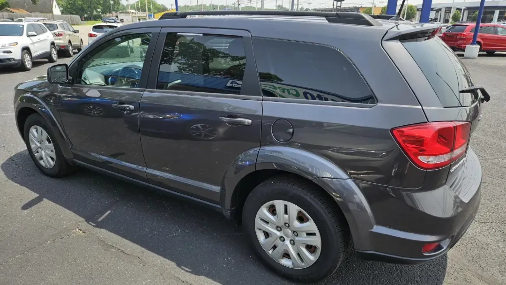 2019 Dodge Journey (3C4PDCBB6KT) with an Other engine, located at 5744 Central Avenue, Toledo, OH, 43615, (419) 724-0130, 41.676781, -83.682137 - Explore new adventures with the perfect blend of style and functionality in this 2019 Dodge Journey SXT! Whether you're planning a family road trip, commuting to work, or simply need a reliable vehicle for everyday errands, this SUV is designed to meet your diverse lifestyle needs. With its spacious - Photo#2