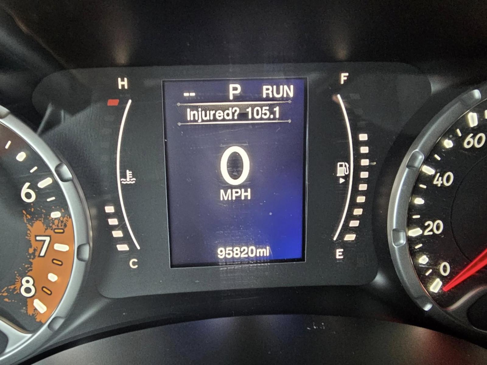 2016 BLACK /BLACK Jeep Renegade Latitude 4WD (ZACCJBBT4GP) with an 2.4L L4 DOHC 16V engine, 6M transmission, located at 502 South Main Street, Columbia City, IN, 46725, (260) 244-4645, 41.151382, -85.490578 - Photo#10