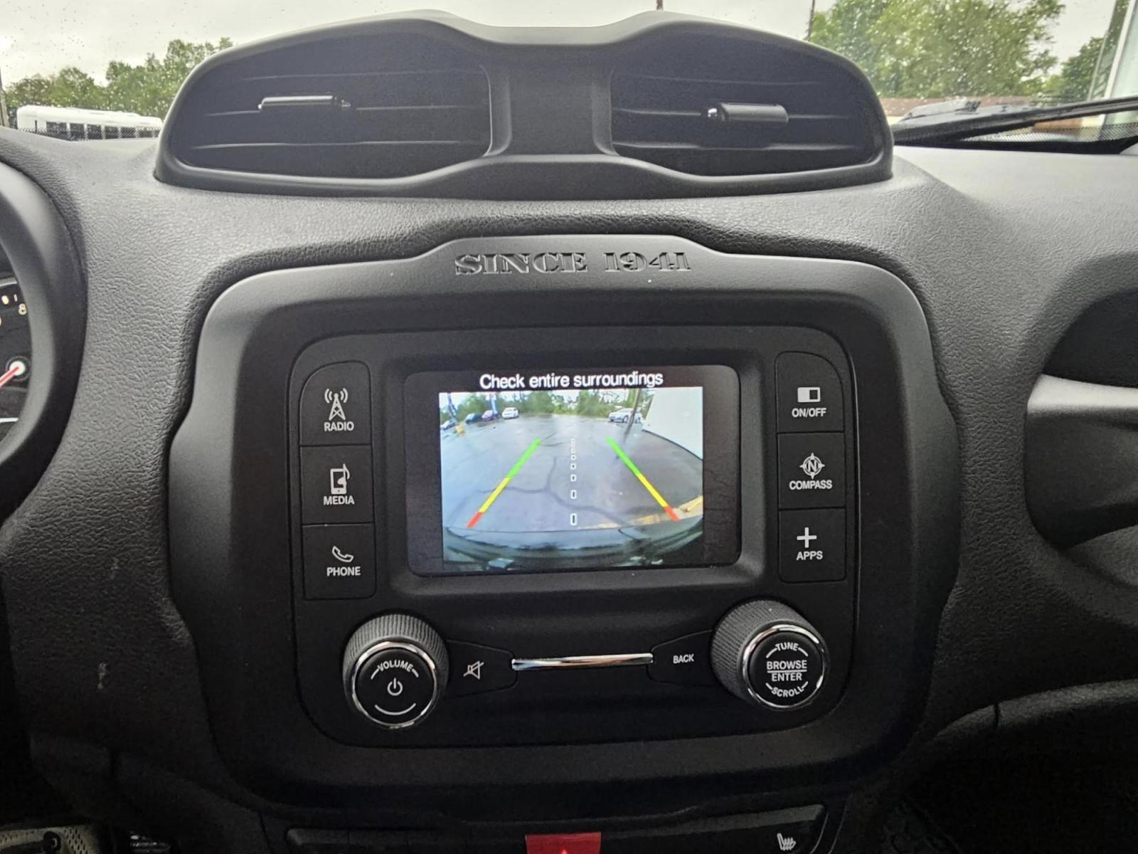 2016 BLACK /BLACK Jeep Renegade Latitude 4WD (ZACCJBBT4GP) with an 2.4L L4 DOHC 16V engine, 6M transmission, located at 502 South Main Street, Columbia City, IN, 46725, (260) 244-4645, 41.151382, -85.490578 - Photo#8