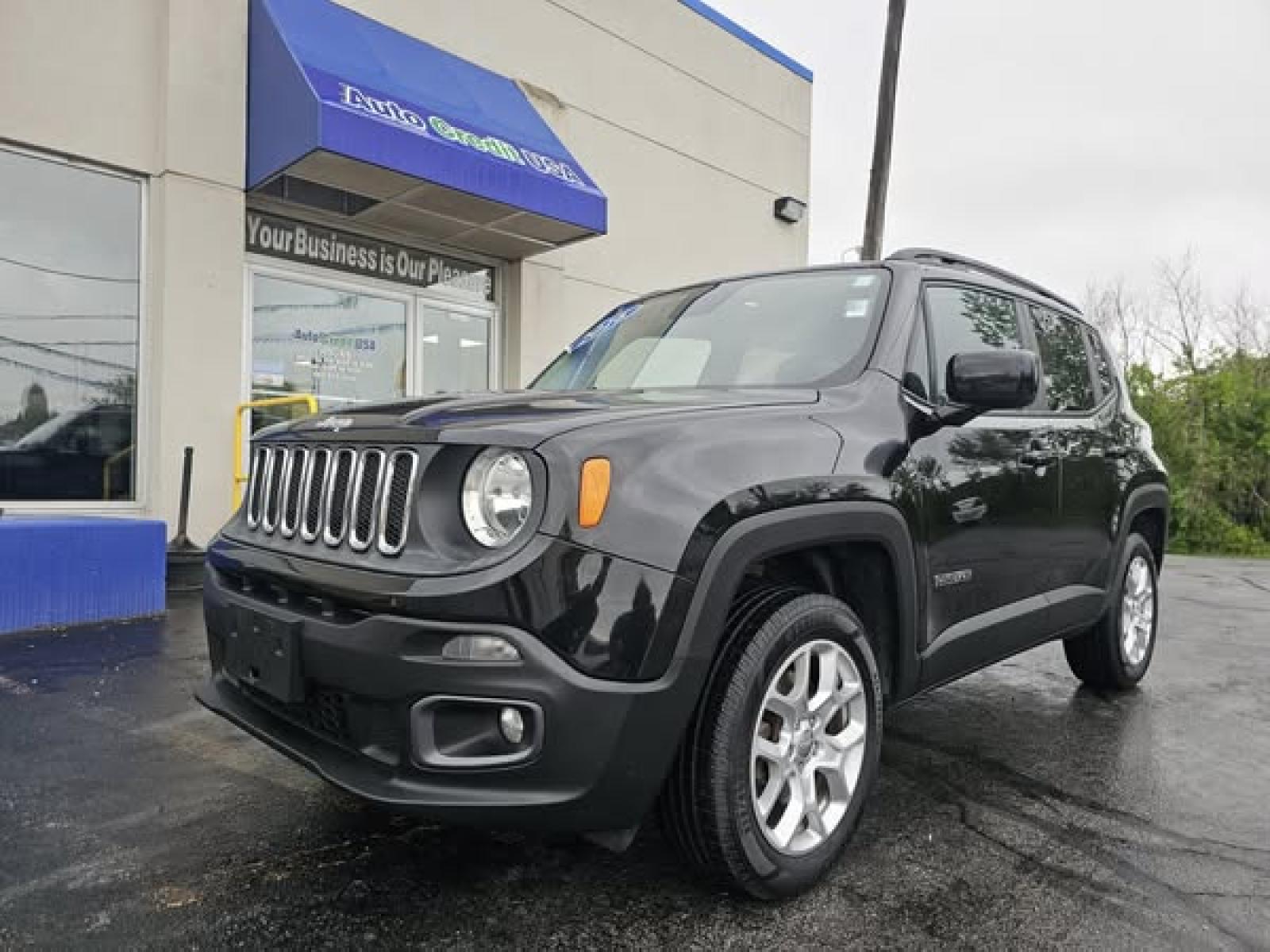 2016 BLACK /BLACK Jeep Renegade Latitude 4WD (ZACCJBBT4GP) with an 2.4L L4 DOHC 16V engine, 6M transmission, located at 502 South Main Street, Columbia City, IN, 46725, (260) 244-4645, 41.151382, -85.490578 - Photo#0