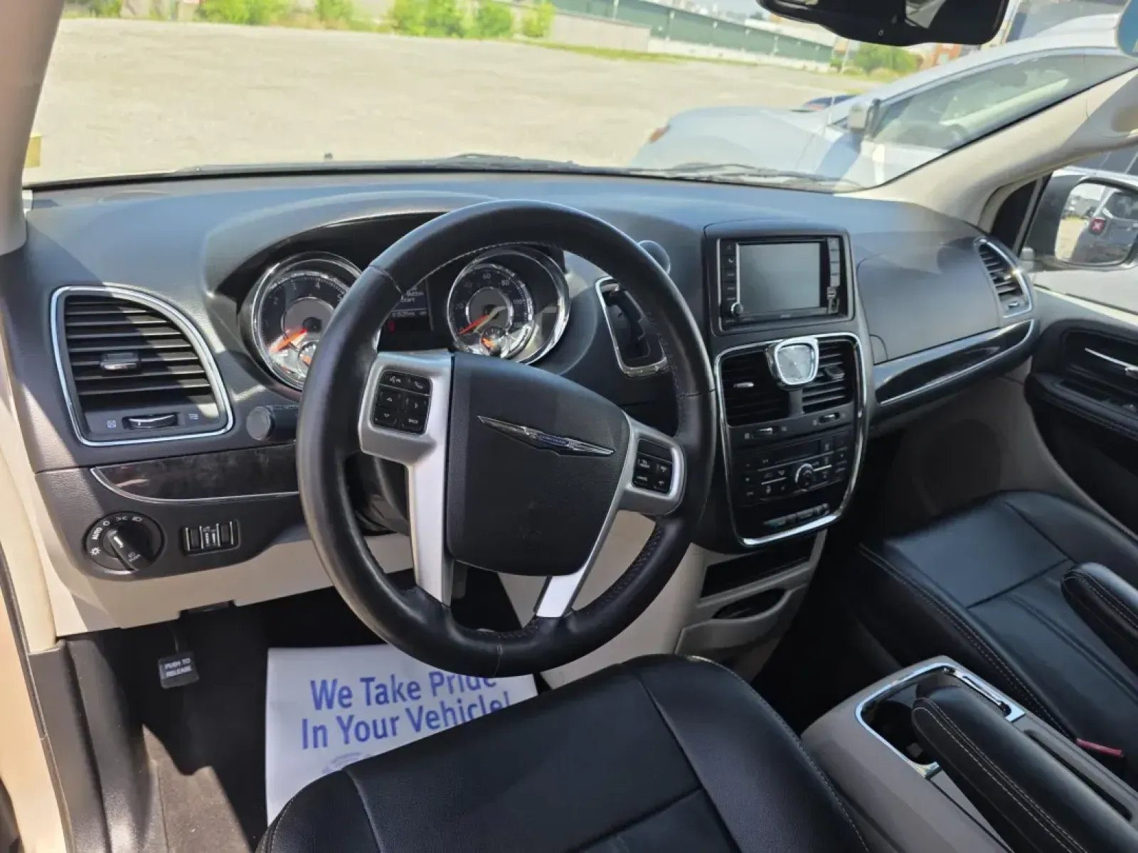 2016 Chrysler TOWN and COUNTRY TOURI (2C4RC1BG4GR) with an Other engine, located at 15 Petro Dr, Warsaw, IN, 46582, (574) 306-0055, 41.273563, -85.857544 - **Discover Your Next Adventure with the 2016 Chrysler Town and Country Touring! Perfect for Families and Road Trips!**<br /> <br /> Are you a growing family in need of a spacious and reliable vehicle? Or perhaps you're searching for the perfect ride for weekend getaways? Look no further! The 2016 - Photo#3