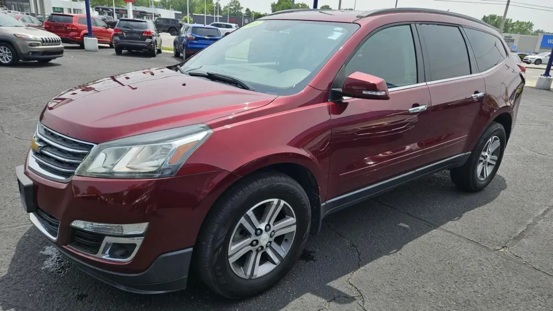 2016 Chevrolet TRAVERSE 1LT (1GNKRGKD1GJ) with an Other engine, located at 5744 Central Avenue, Toledo, OH, 43615, (419) 724-0130, 41.676781, -83.682137 - 2016 Chevrolet TRAVERSE 1LT - Photo#1