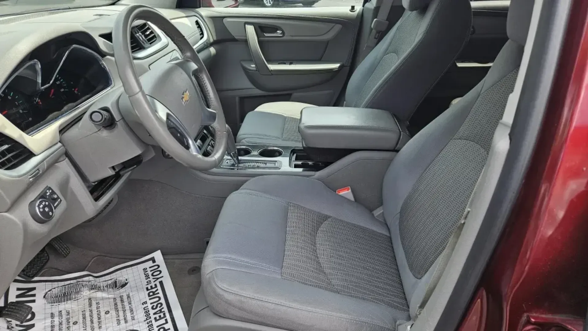 2016 Chevrolet TRAVERSE 1LT (1GNKRGKD1GJ) with an Other engine, located at 5744 Central Avenue, Toledo, OH, 43615, (419) 724-0130, 41.676781, -83.682137 - 2016 Chevrolet TRAVERSE 1LT - Photo#5