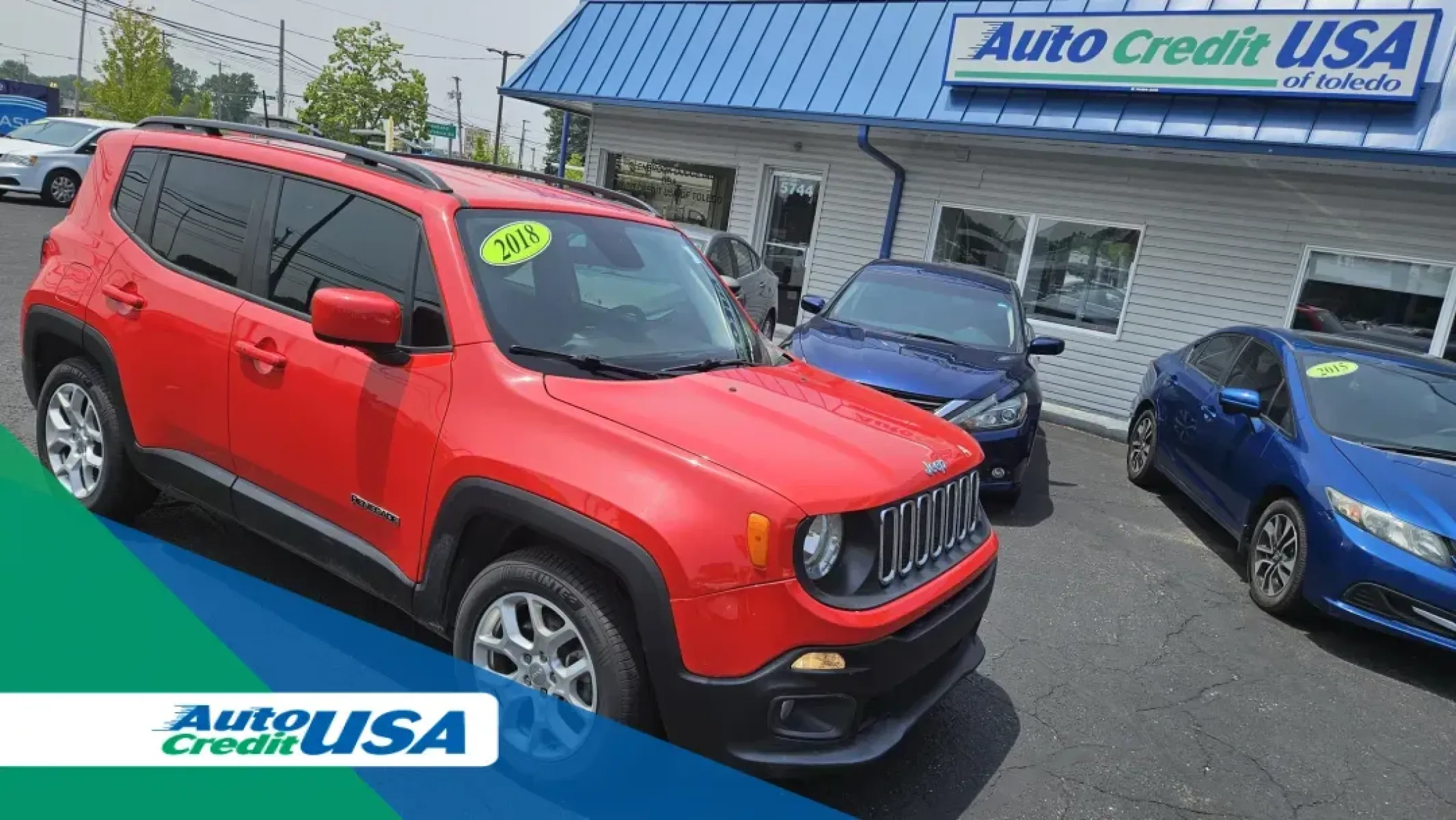 2018 Jeep RENEGADE LATITUDE (ZACCJABB9JP) with an Other engine, located at 5744 Central Avenue, Toledo, OH, 43615, (419) 724-0130, 41.676781, -83.682137 - **Unleash Your Adventurous Spirit with a 2018 Jeep Renegade Latitude! Perfect for Weekend Explorations!**<br /> <br /> Are you ready to elevate your weekend adventures and weekday commutes? Look no further than the striking 2018 Jeep Renegade Latitude, available now at Auto Credit in Toledo, OH! Thi - Photo#0