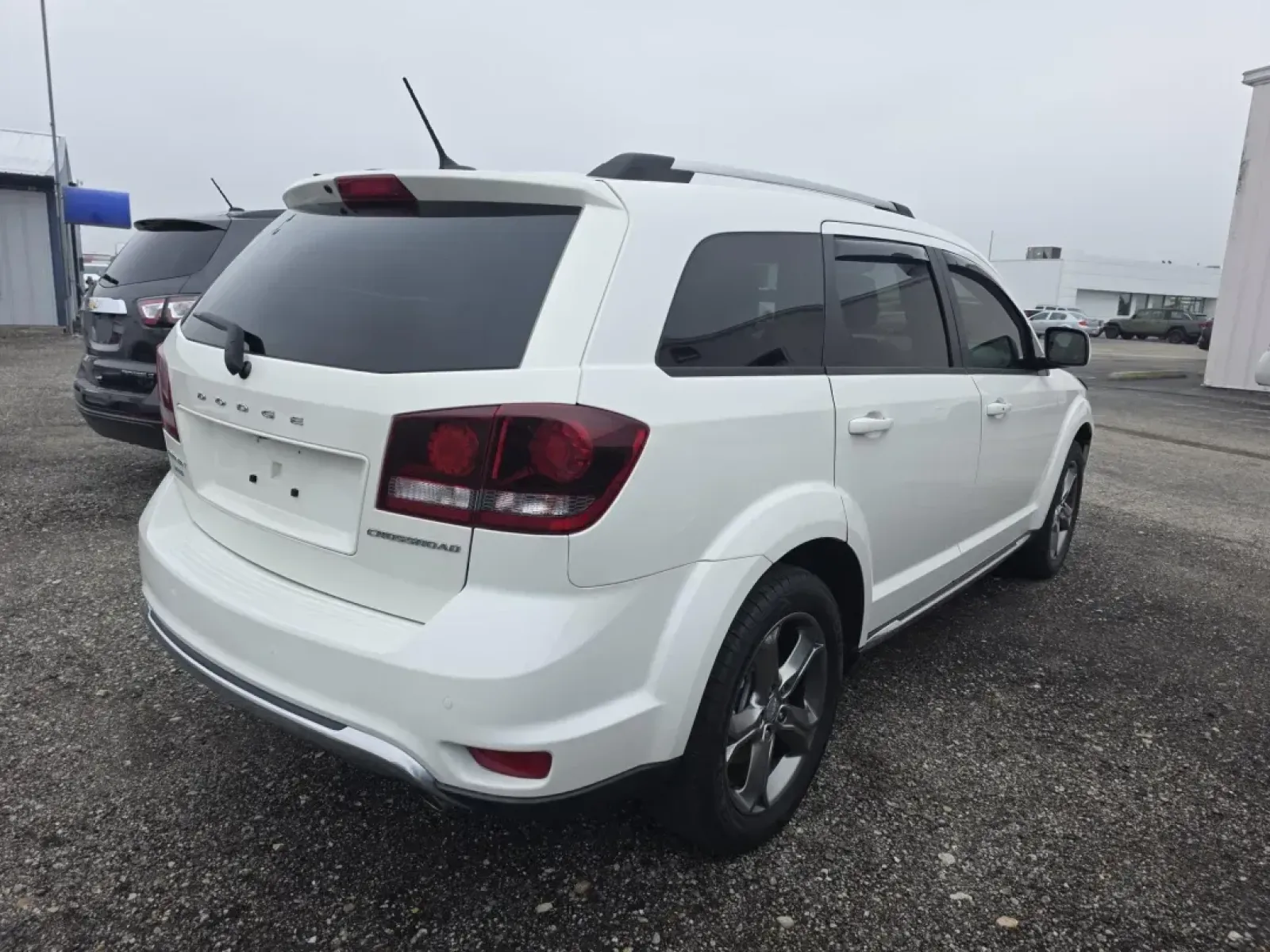 2017 Dodge JOURNEY CROSSROAD (3C4PDCGG7HT) with an Other engine, located at 15 Petro Dr, Warsaw, IN, 46582, (574) 306-0055, 41.273563, -85.857544 - 2017 Dodge JOURNEY CROSSROAD - Photo#9