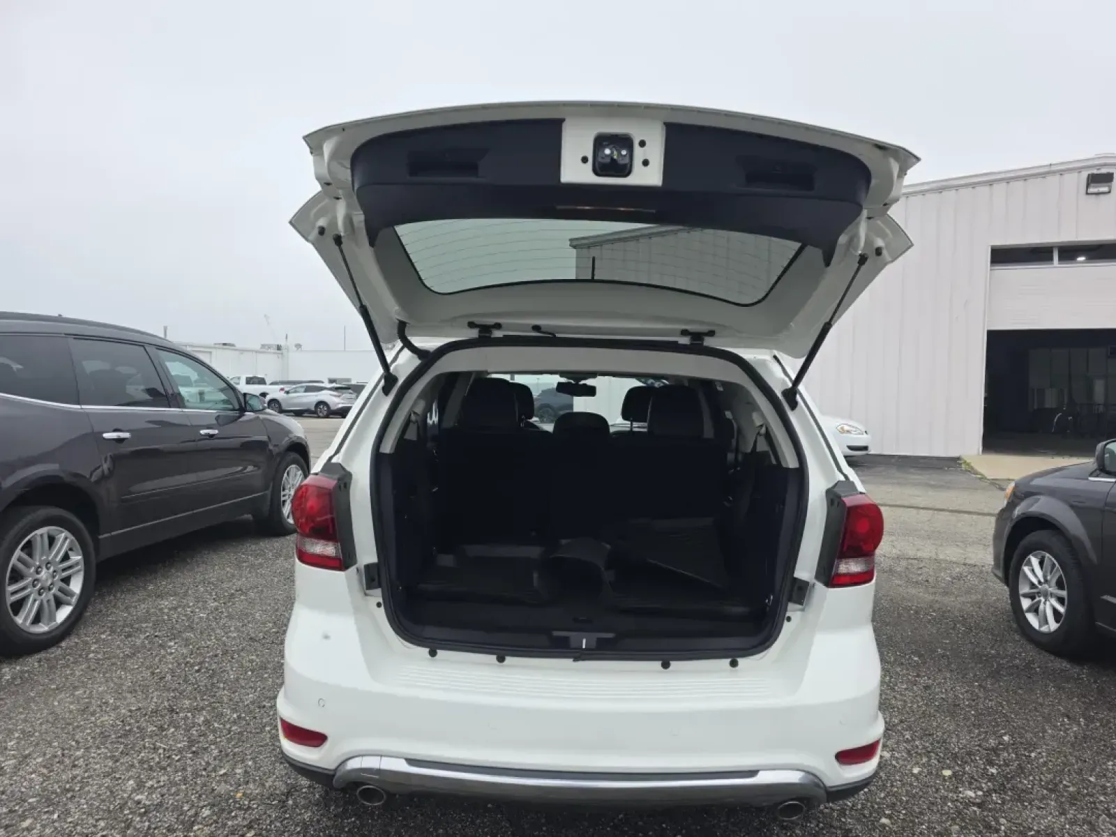 2017 Dodge JOURNEY CROSSROAD (3C4PDCGG7HT) with an Other engine, located at 15 Petro Dr, Warsaw, IN, 46582, (574) 306-0055, 41.273563, -85.857544 - 2017 Dodge JOURNEY CROSSROAD - Photo#10