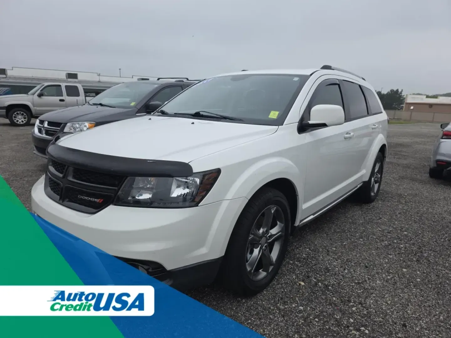 2017 Dodge JOURNEY CROSSROAD (3C4PDCGG7HT) with an Other engine, located at 15 Petro Dr, Warsaw, IN, 46582, (574) 306-0055, 41.273563, -85.857544 - **Elevate Your Family Adventures with the 2017 Dodge Journey Crossroad!**<br /> <br /> Are you searching for the perfect vehicle to accommodate your growing family while staying within budget? Look no further than the 2017 Dodge Journey Crossroad, now available at Auto Credit in Warsaw, IN! This ver - Photo#0