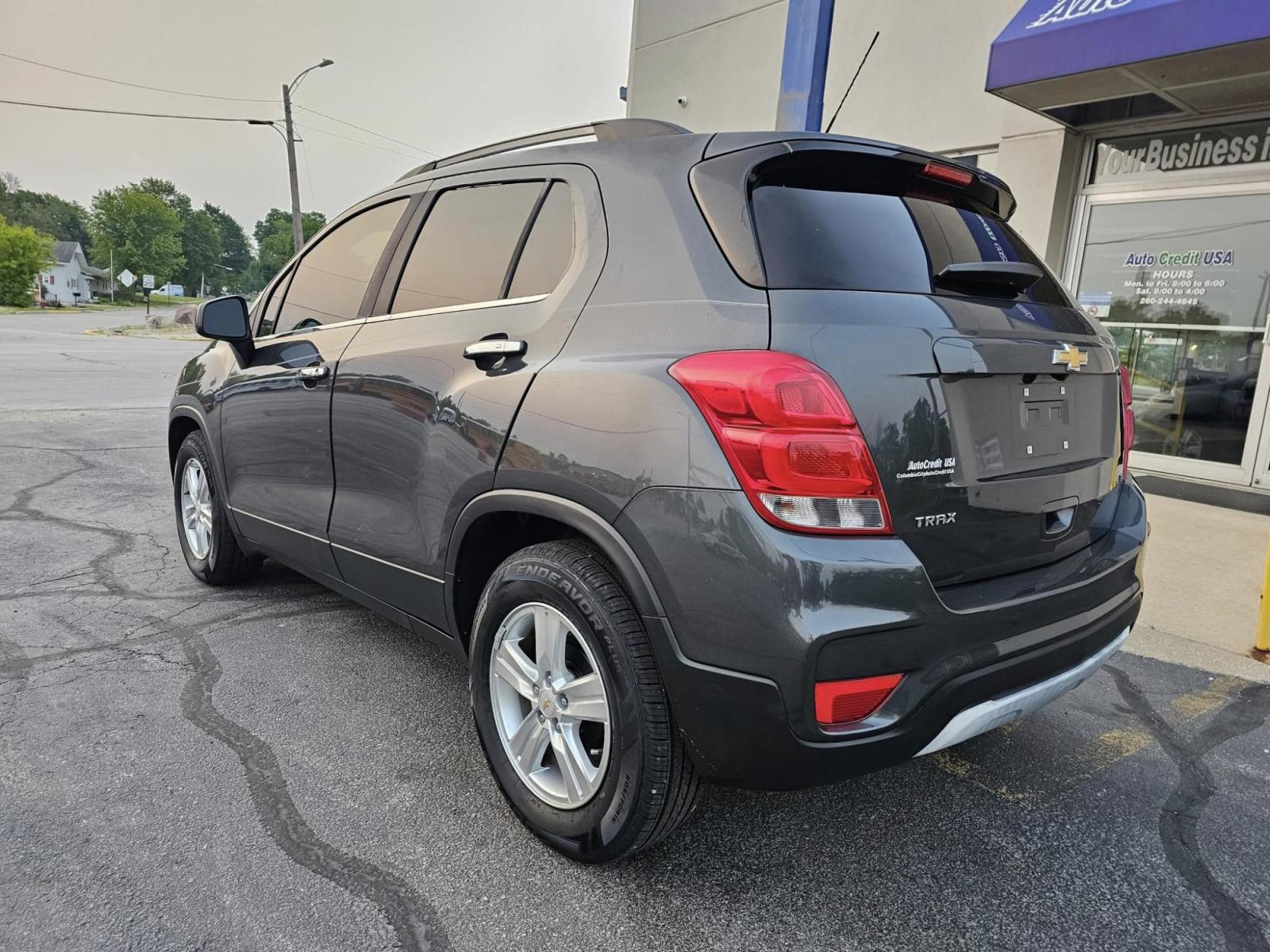 2017 GREEN Chevrolet TRAX (KL7CJLSBXHB) with an Other engine, located at 502 South Main Street, Columbia City, IN, 46725, (260) 244-4645, 41.151382, -85.490578 - 2017 Chevrolet TRAX - Photo#3