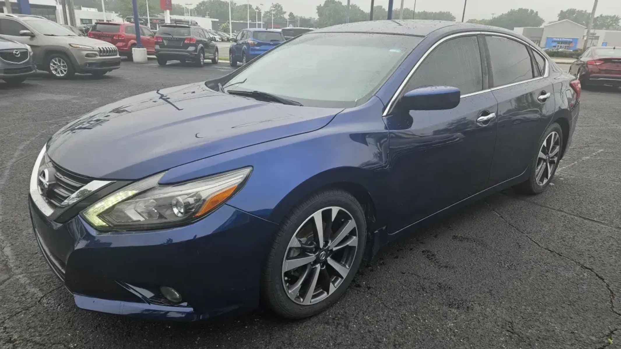 2016 Nissan Altima (1N4AL3AP5GC) with an Other engine, located at 5744 Central Avenue, Toledo, OH, 43615, (419) 724-0130, 41.676781, -83.682137 - Experience the open road with confidence in this stunning 2016 Nissan Altima 2.5 S, the perfect vehicle for those who value reliability and style. Located at Auto Credit in Toledo, Ohio, this sedan is not just a mode of transportation; it's a companion for life's everyday adventures. Whether you're - Photo#1